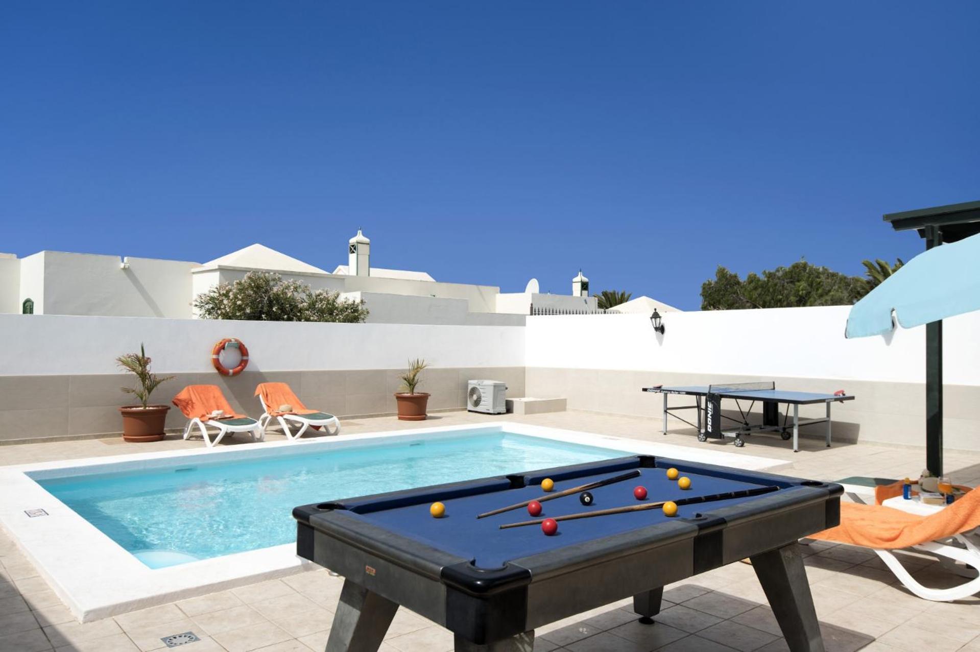 Villa Pacifico by Villa Plus