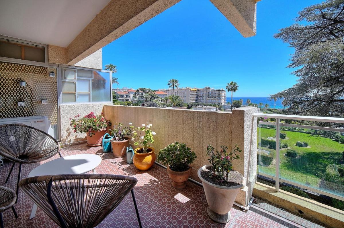 A2B232 Bel appartement vue mer et proche plage photo 4