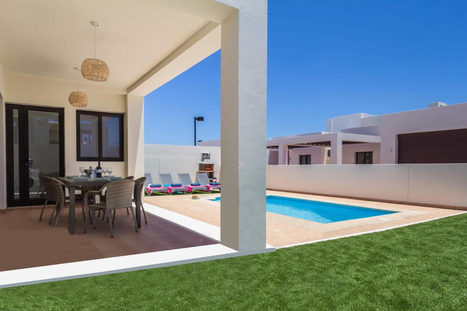 Villa Estrella by Villa Plus