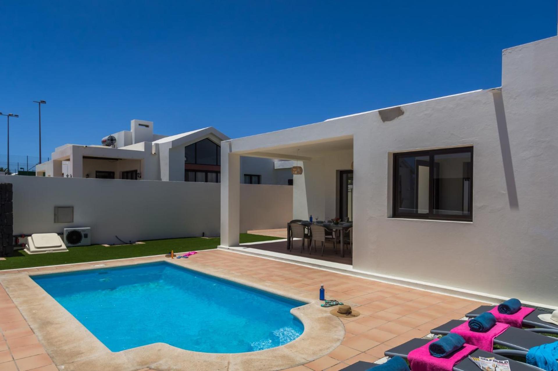 Villa Estrella by Villa Plus
