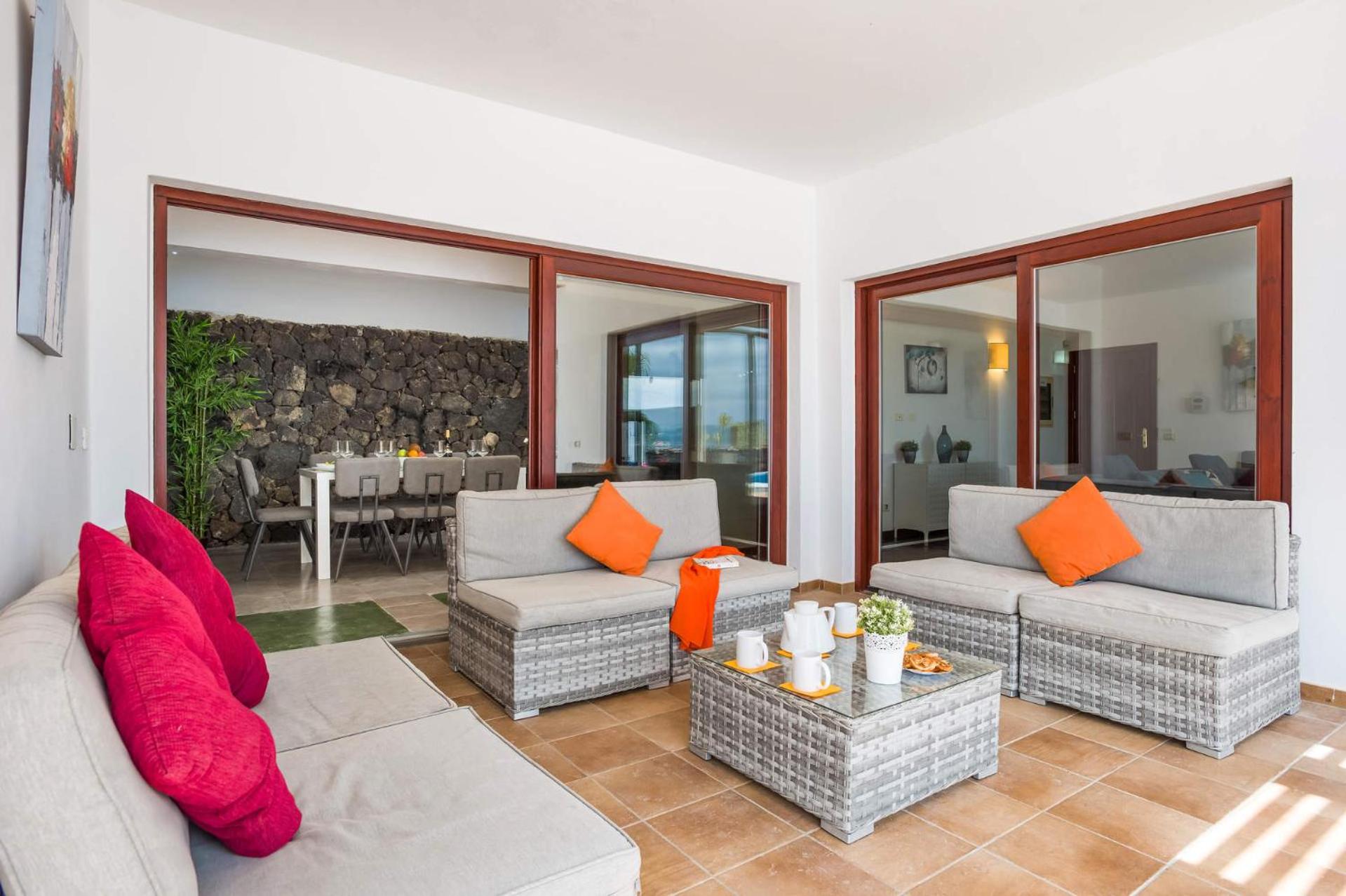 Villa Corito Cinco by Villa Plus