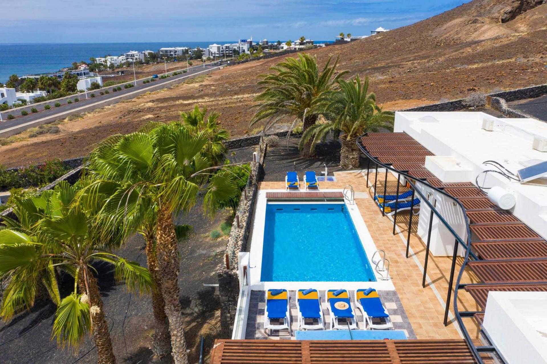 Villa Corito Cinco by Villa Plus