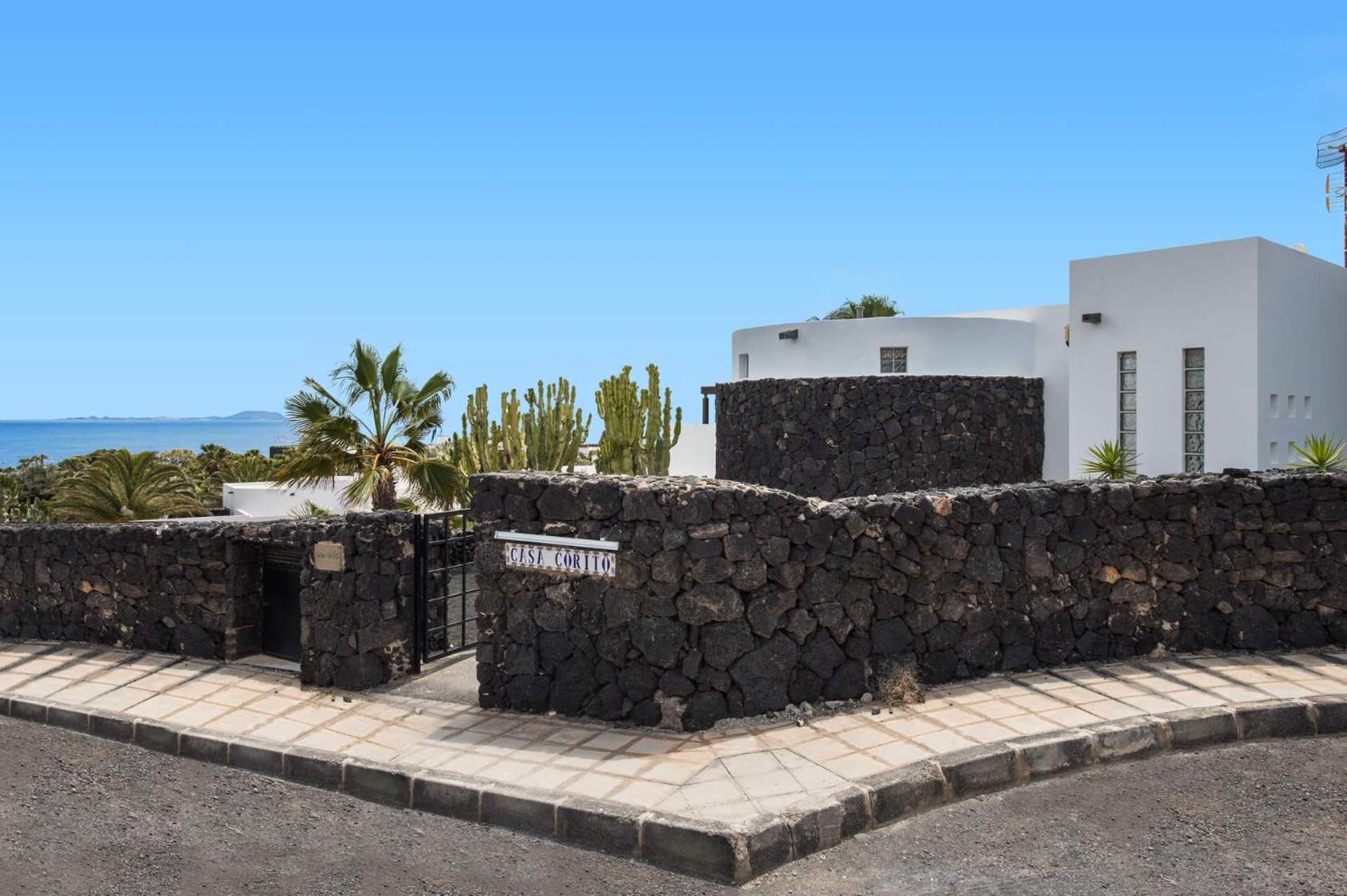 Villa Corito Cinco by Villa Plus