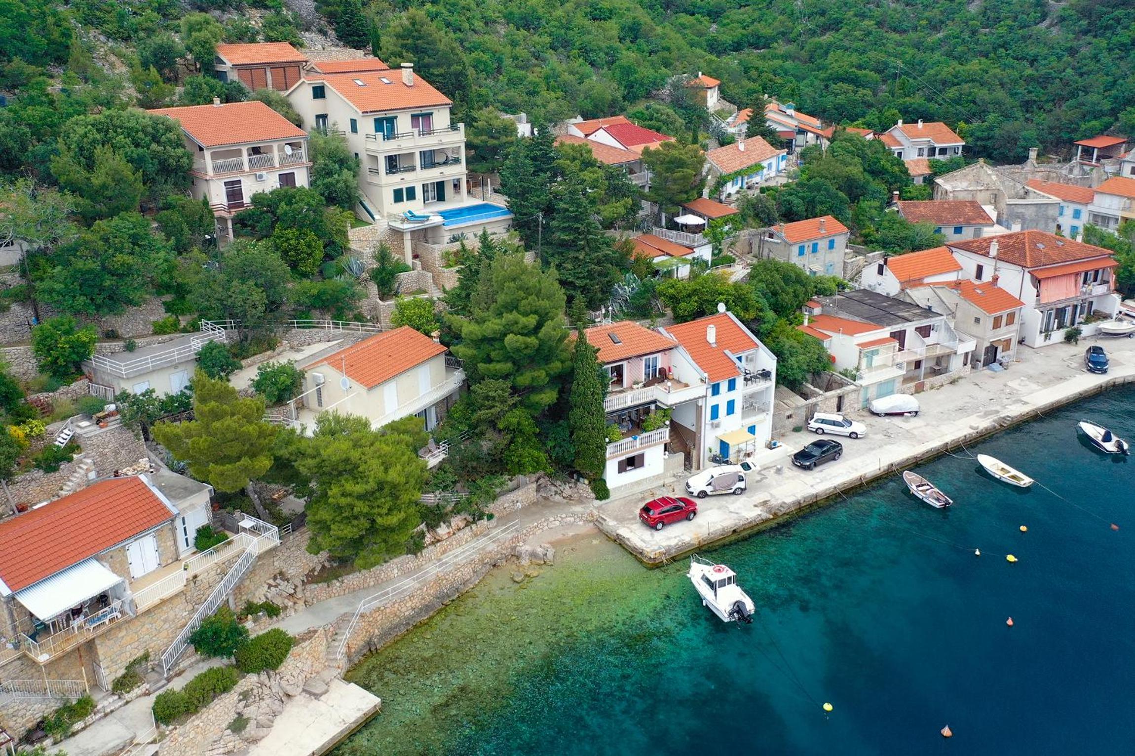 Villa Relax , with seaview and two pools near beach