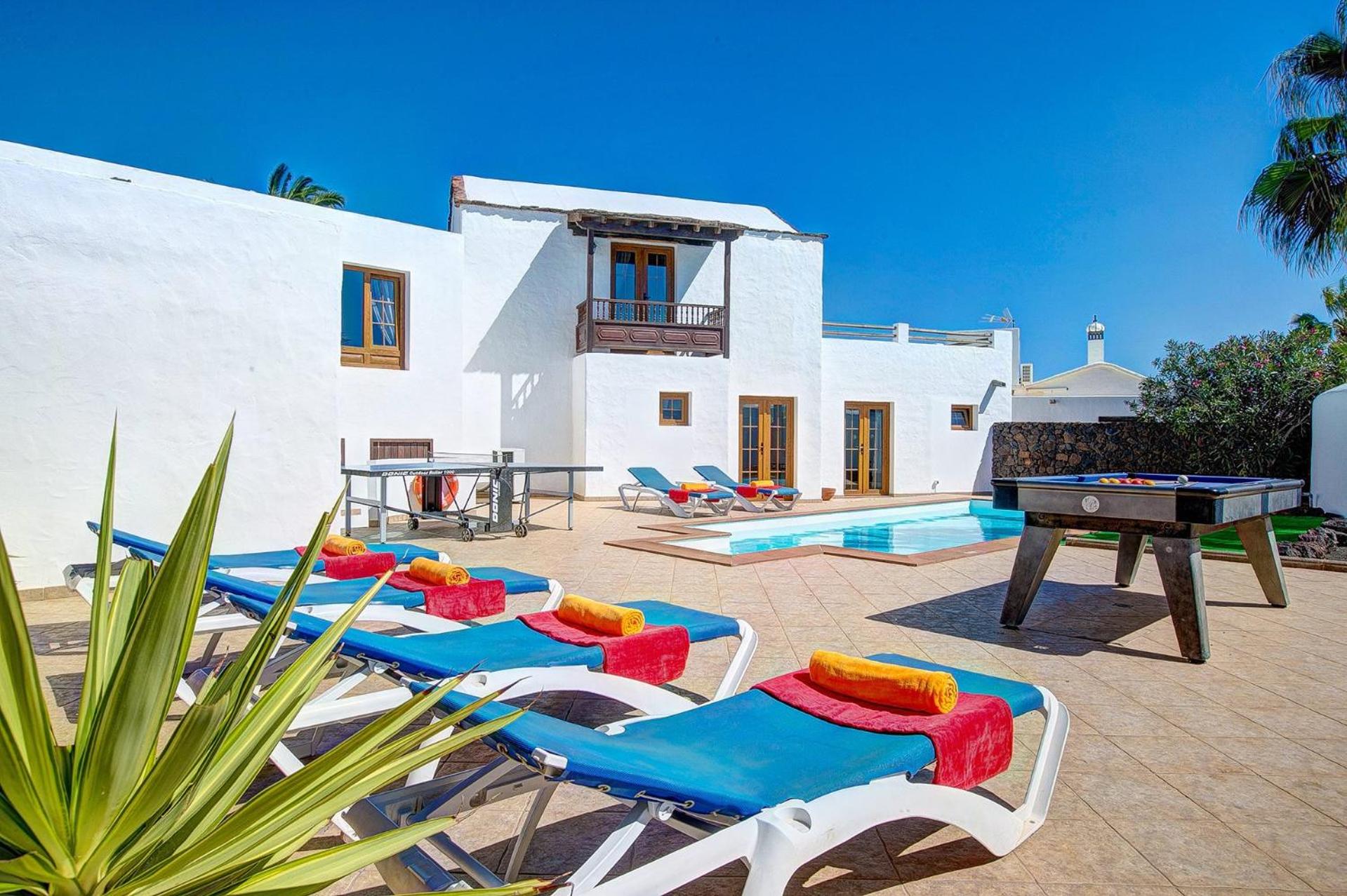 Villa Domingo by Villa Plus