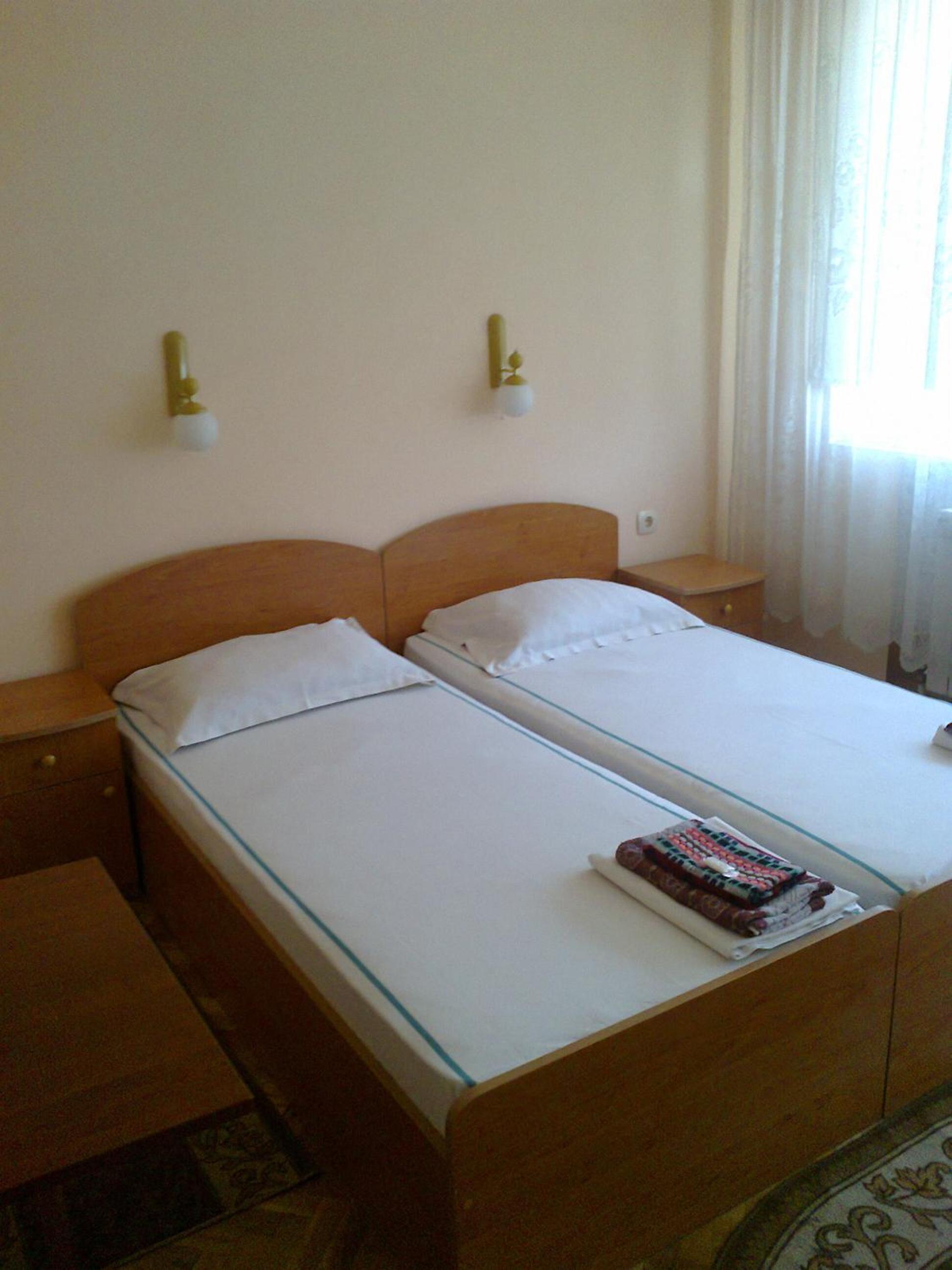 Family Hotel 