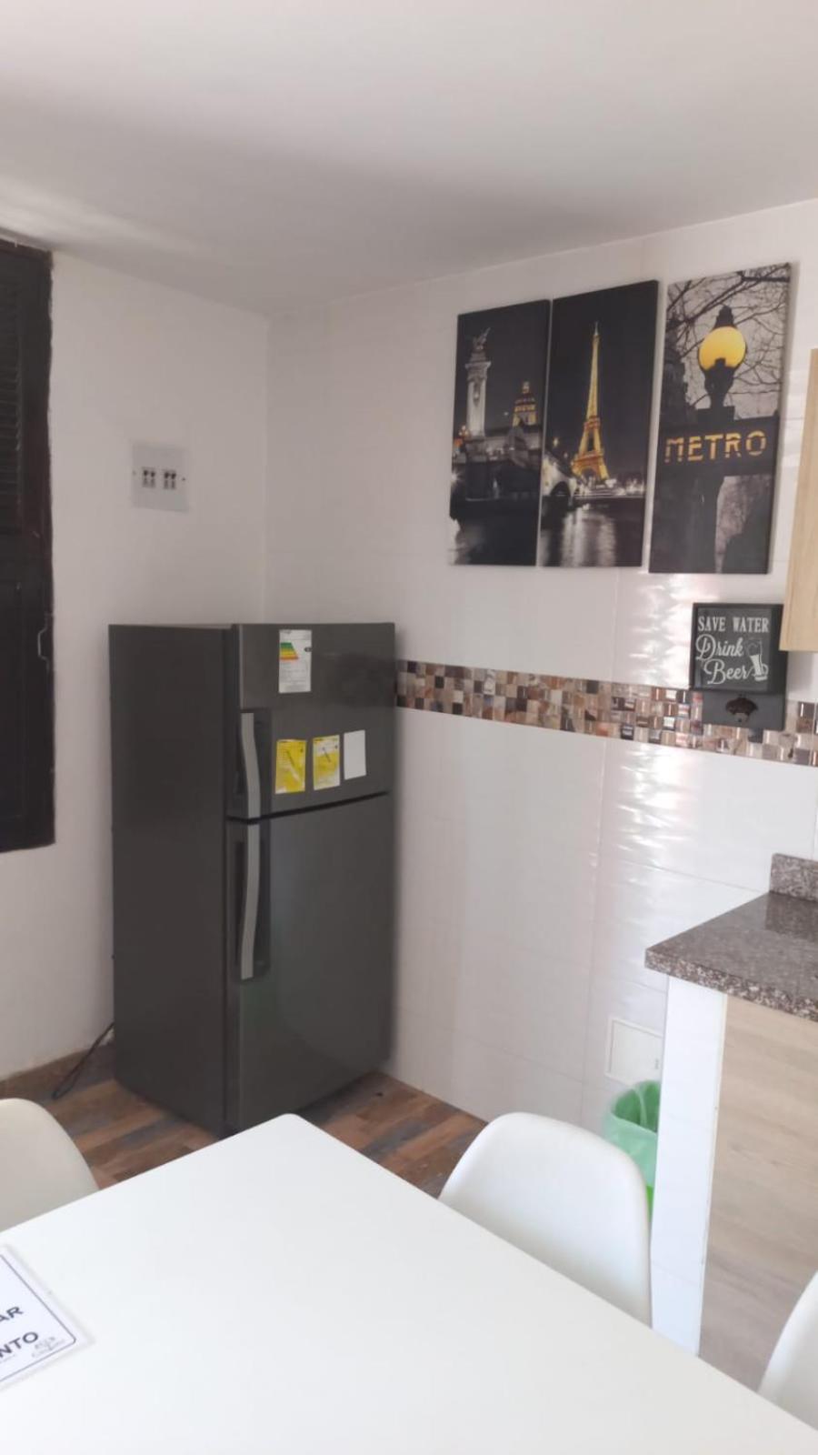 1CL2-J APARTAMENTO ESTANDAR EN GETSEMANI DE CARTAGENA CON AIRE ACONDICIONADO Y WIFi view 4