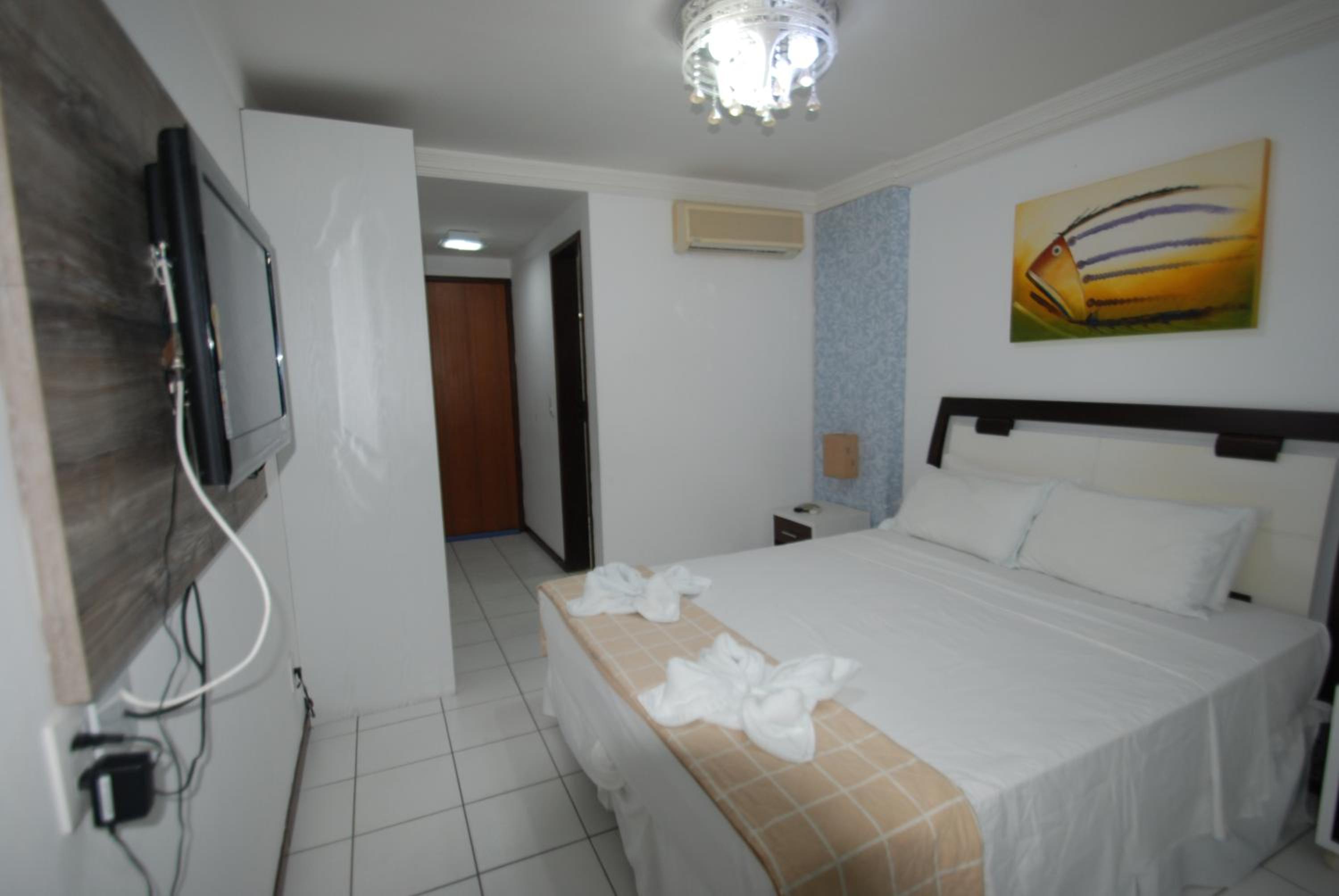 PONTA NEGRA FLAT APART
