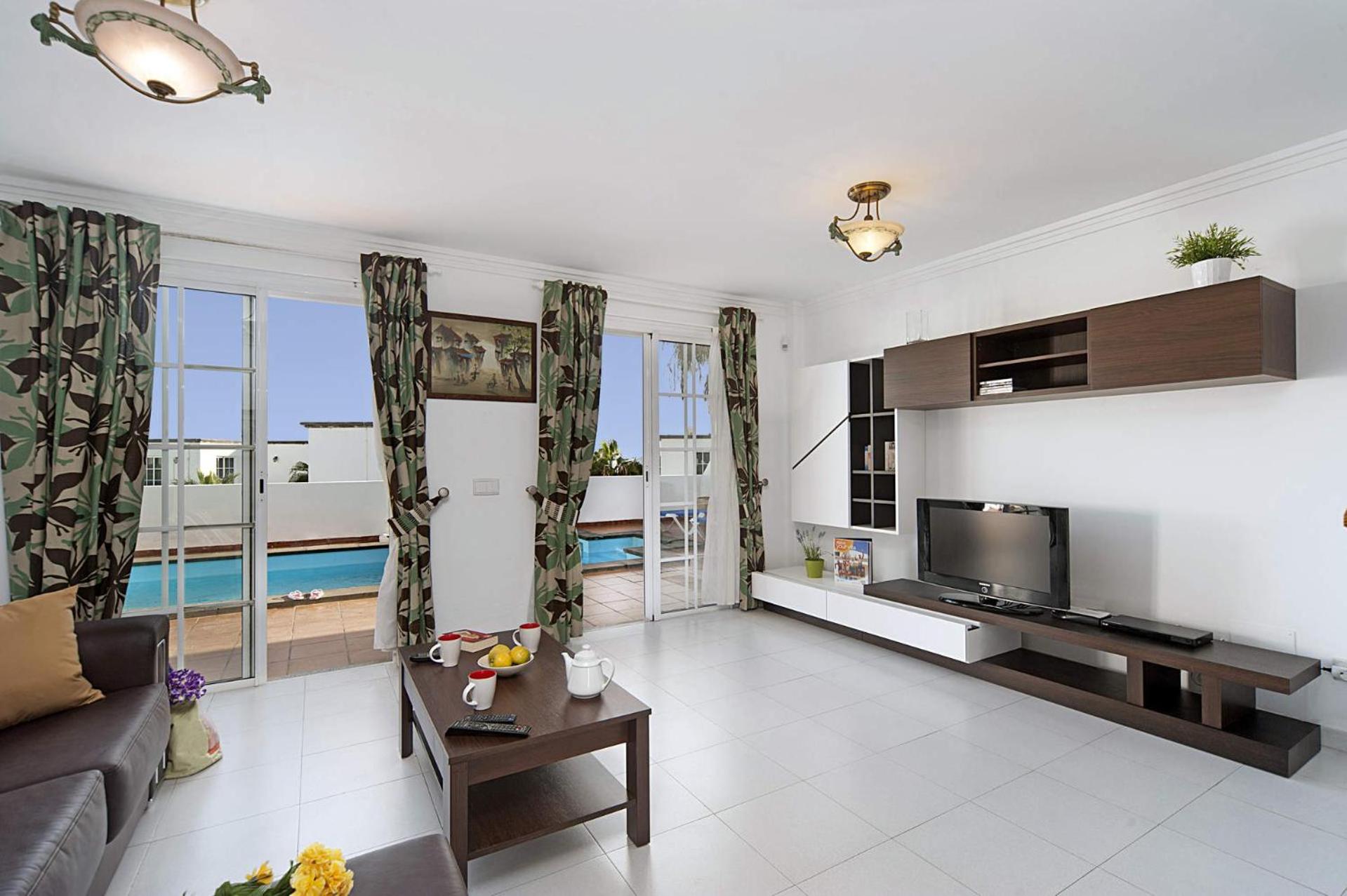 Villa Tabaiba by Villa Plus