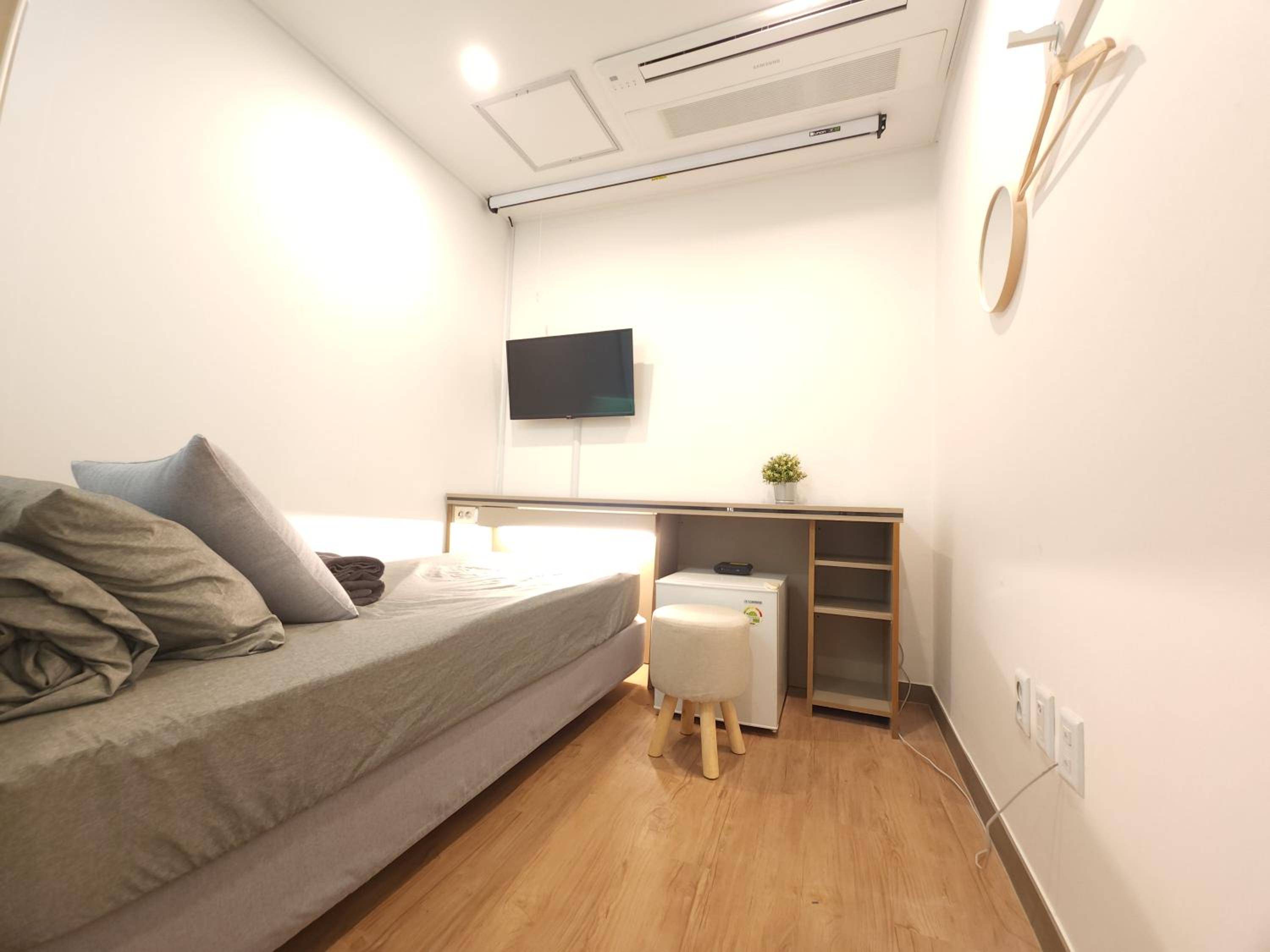 OYO Hostel Myeongdong 2