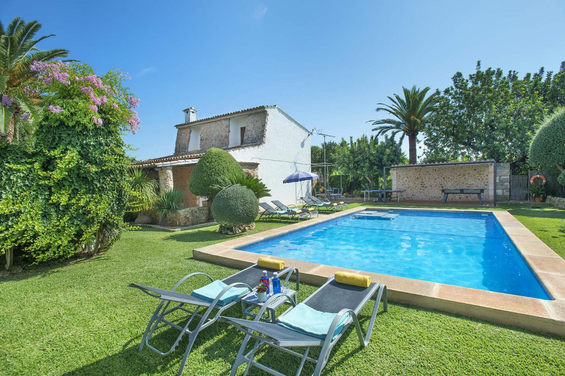 Villa Rafael by Villa Plus
