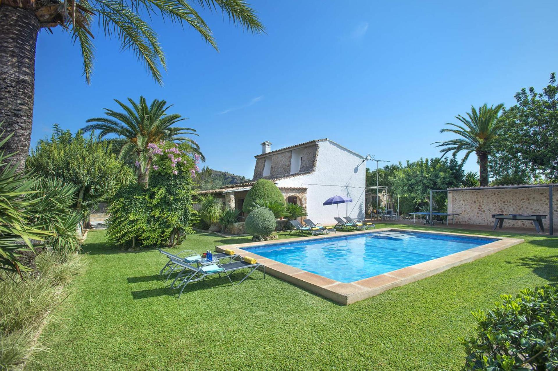 Villa Rafael by Villa Plus