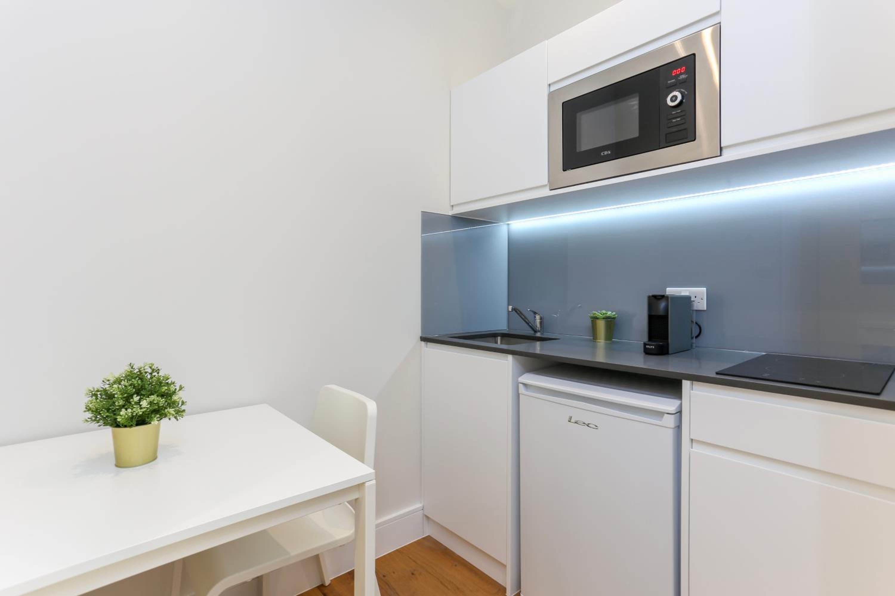 Queensborough Terrace Serviced Apartments by Concept Apartments