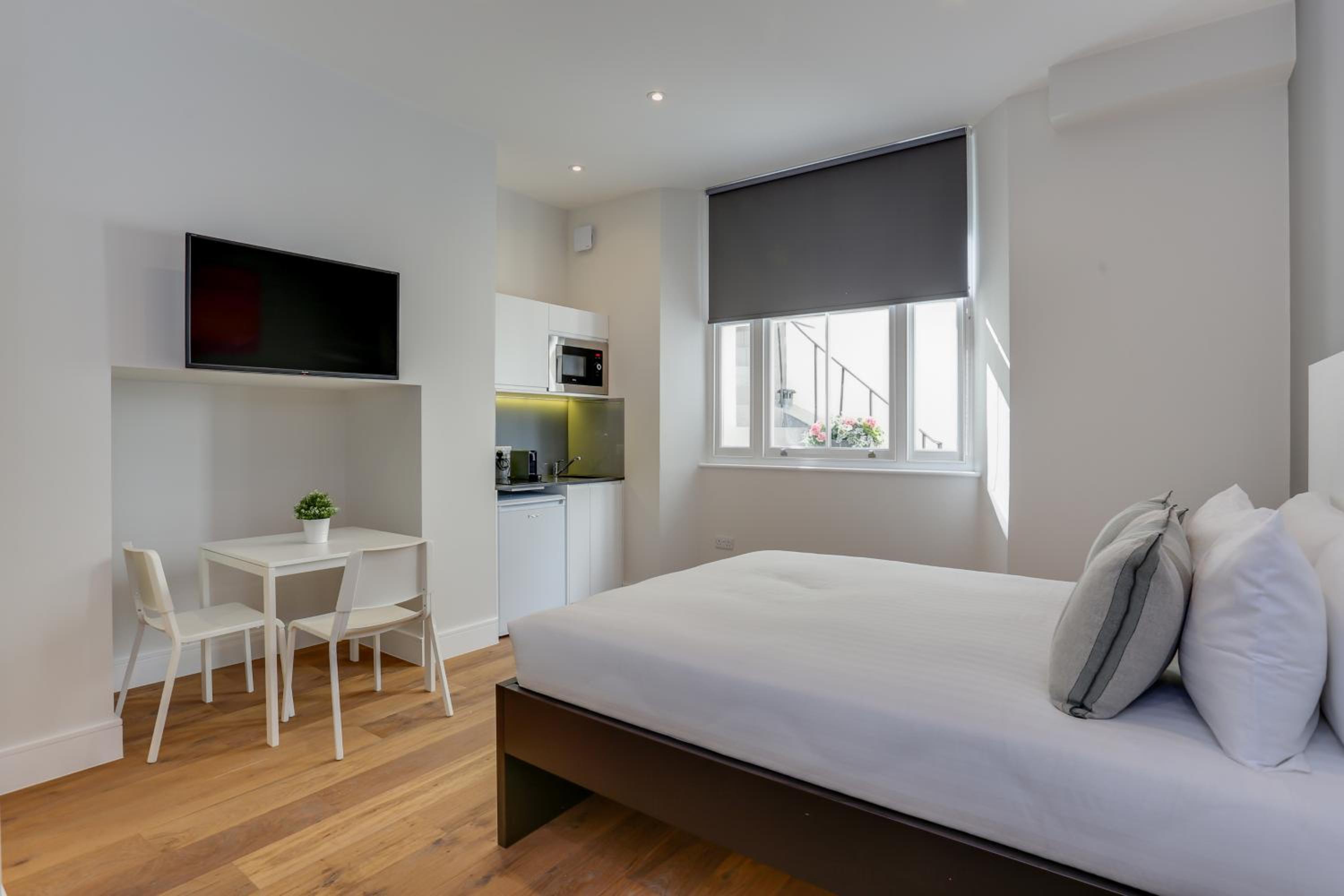 Queensborough Terrace Serviced Apartments by Concept Apartments