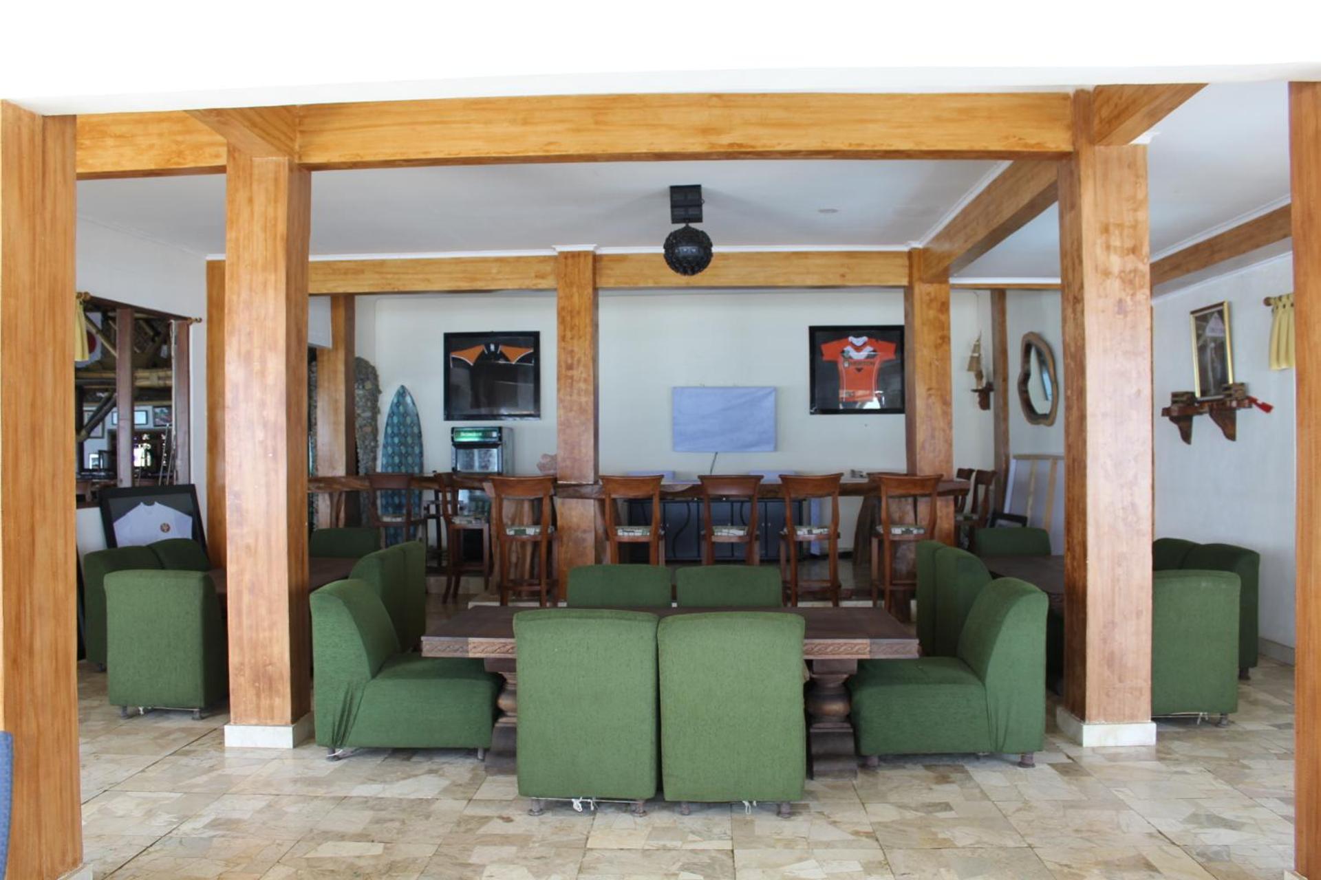 77 Sunset Plaza, Cisolok - 19