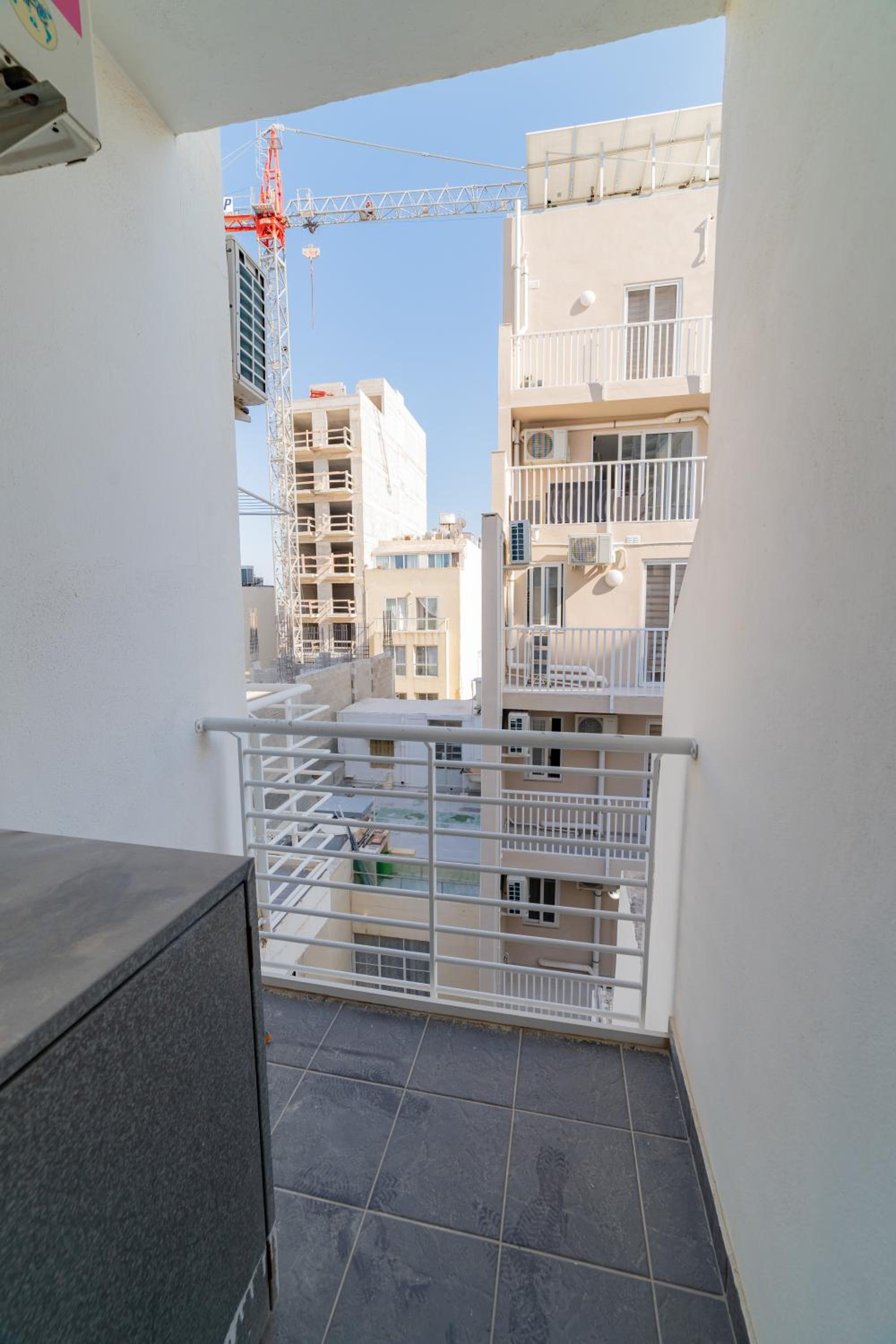 MetroStays Apartament ST JULIAN MALTA photo 5