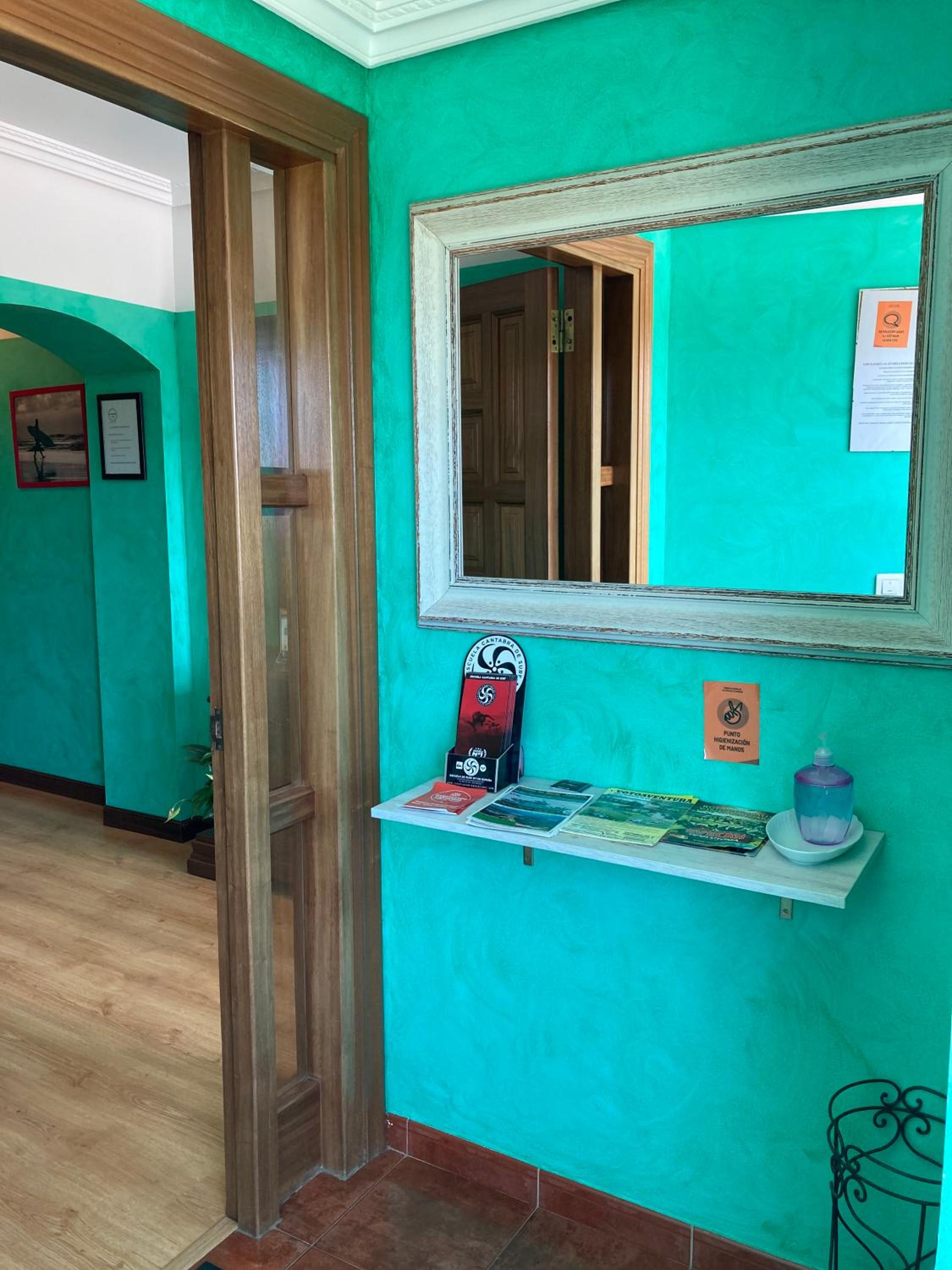 Hostal La Concha Somo