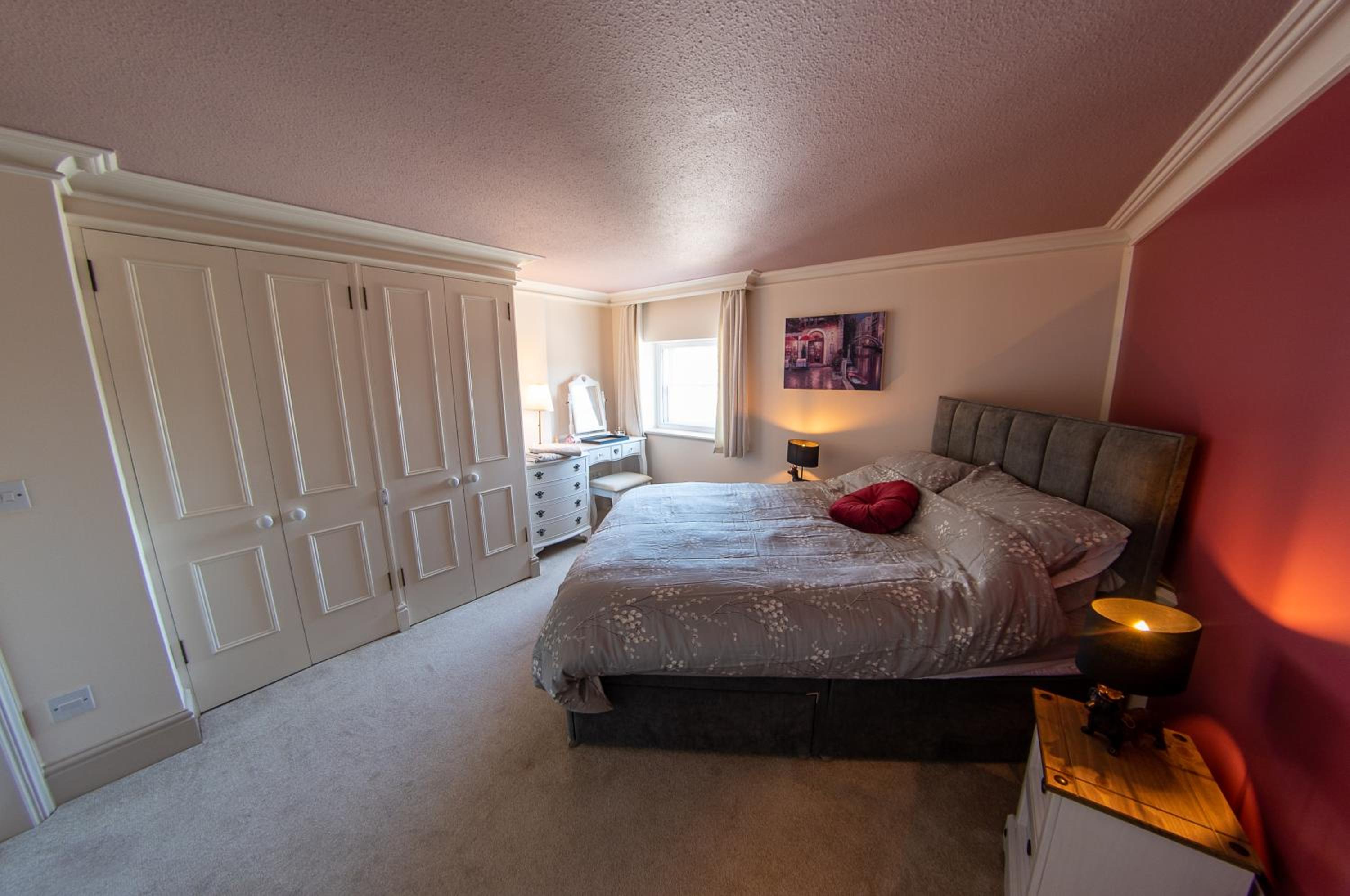 3, The Dolphin, 49 Quay Street - Stunning apartment - Quintessential - Quay views - Sleeps 2-4 people view 2