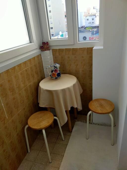 Apartamento grande, la mar esta 5 minutos andando view 3