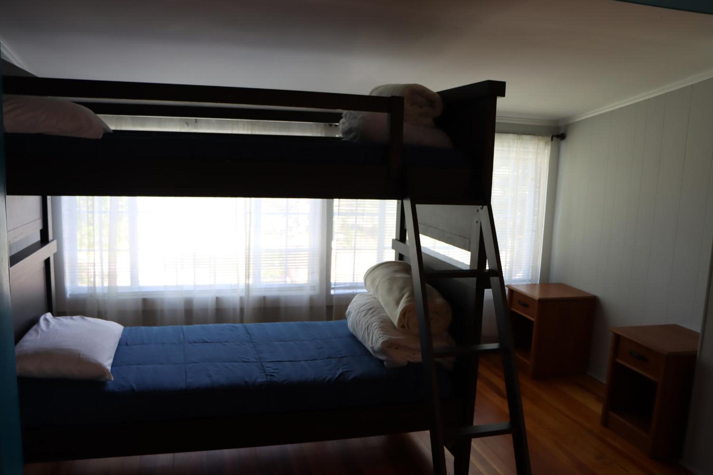 Sea View Motel - Property Image 39