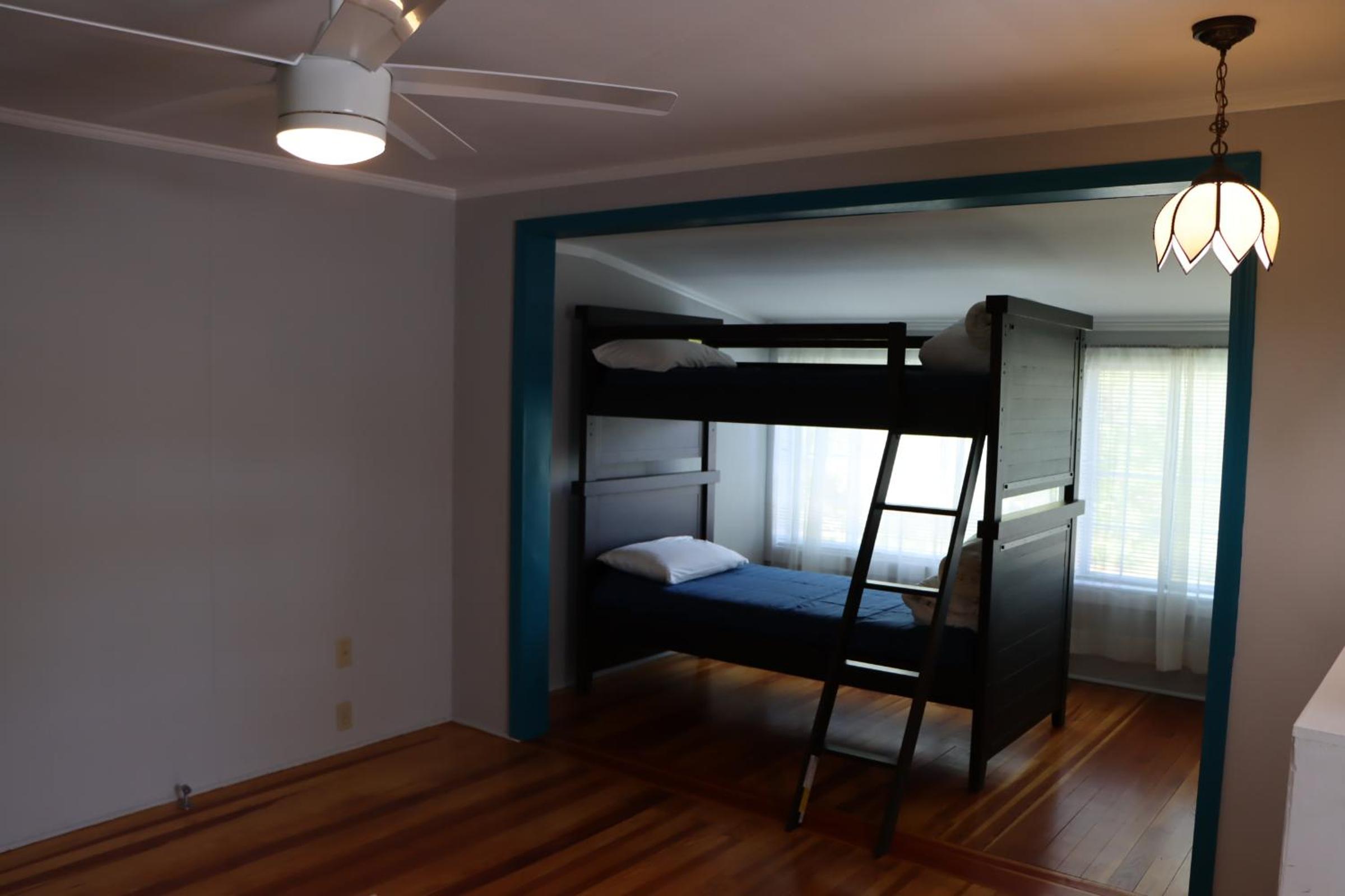 Sea View Motel - Property Image 41