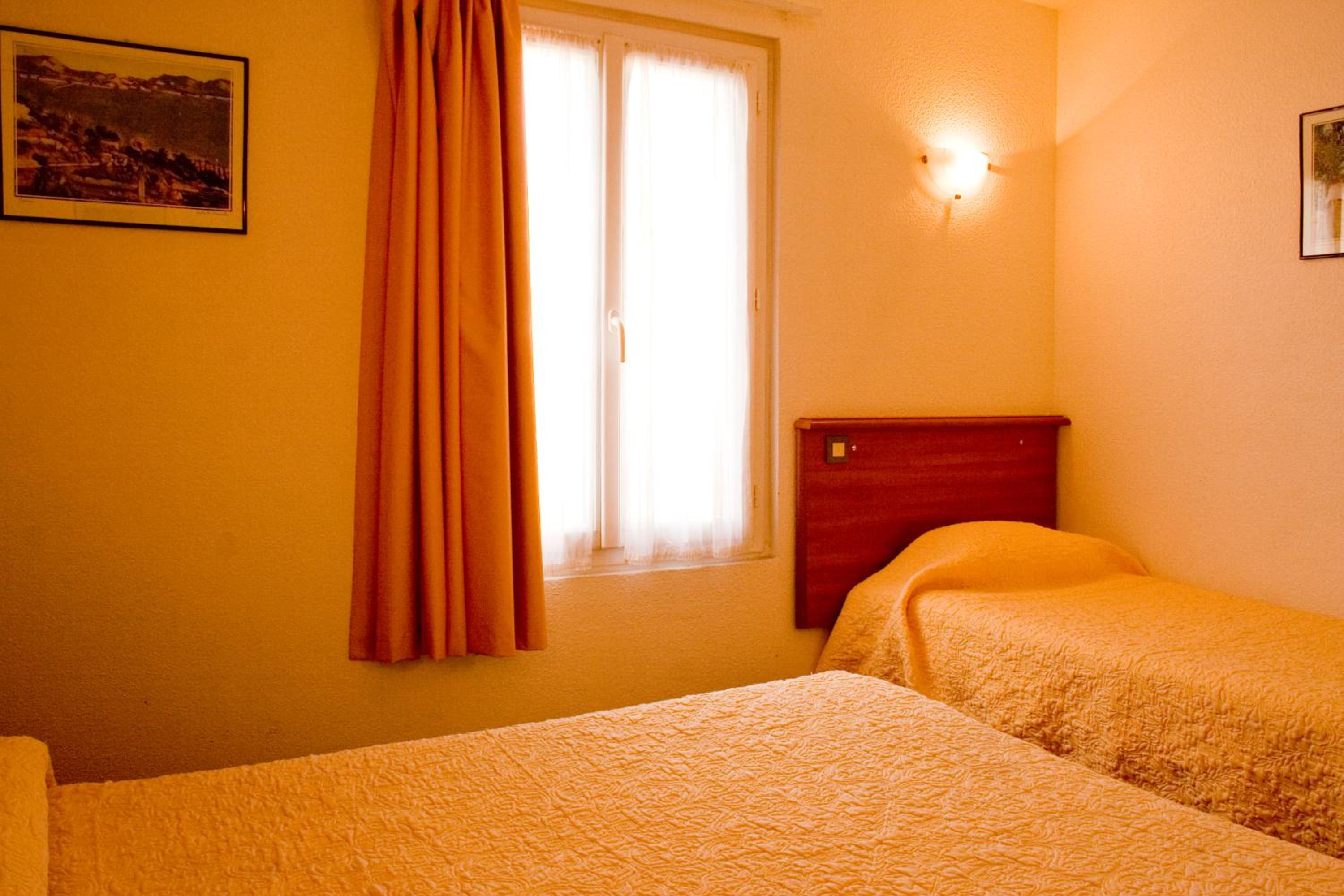 Hotel de L'Opéra, hotel 2 estrellas en Burdeos