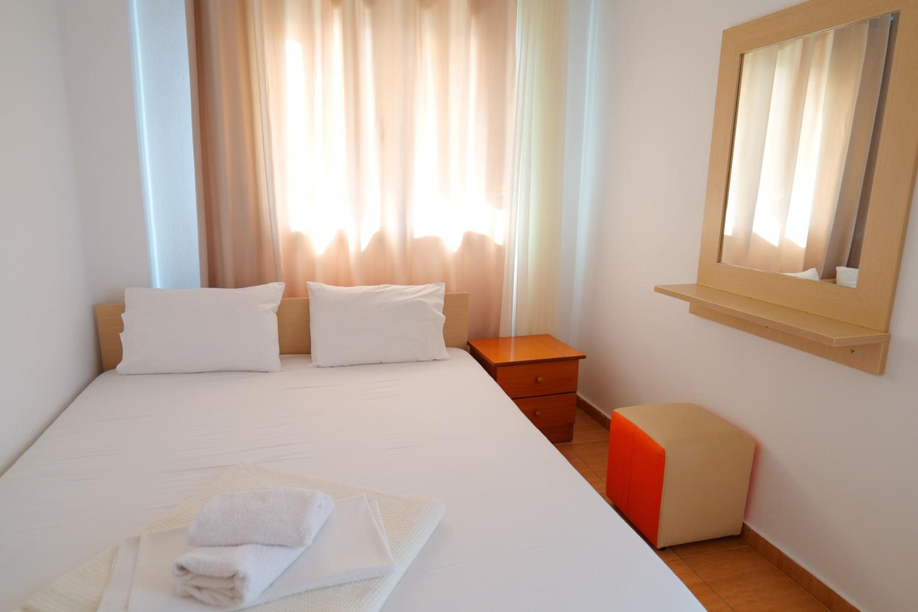 Alex & Sofi Hotel