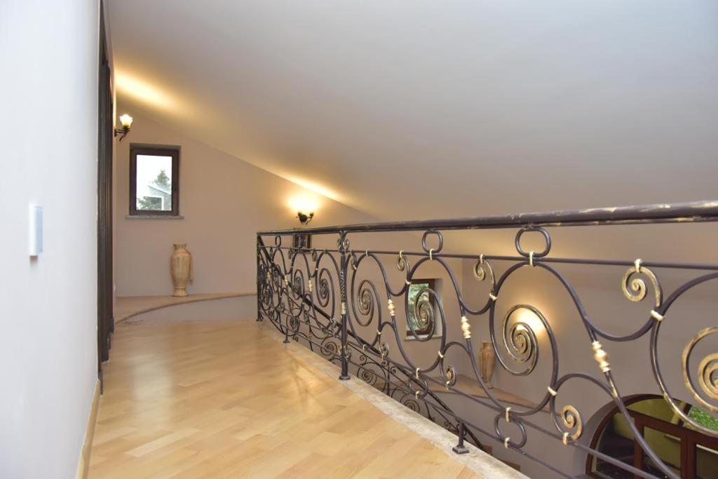 Villa De France