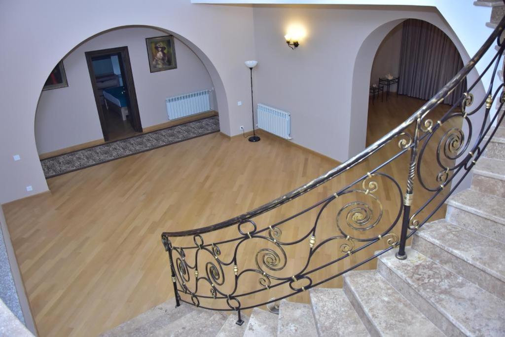Villa De France