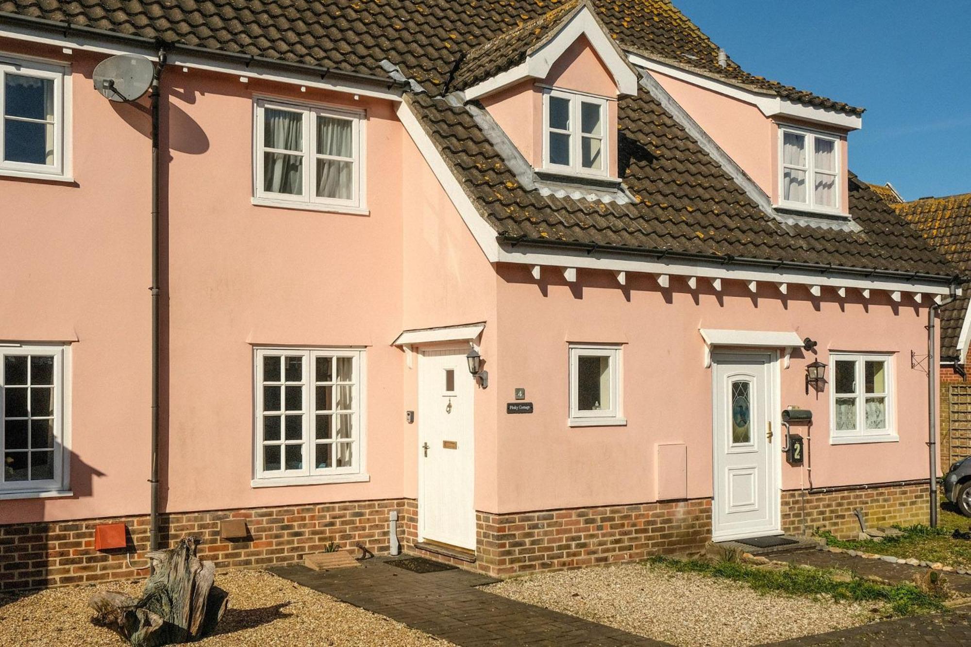 Pinky Cottage