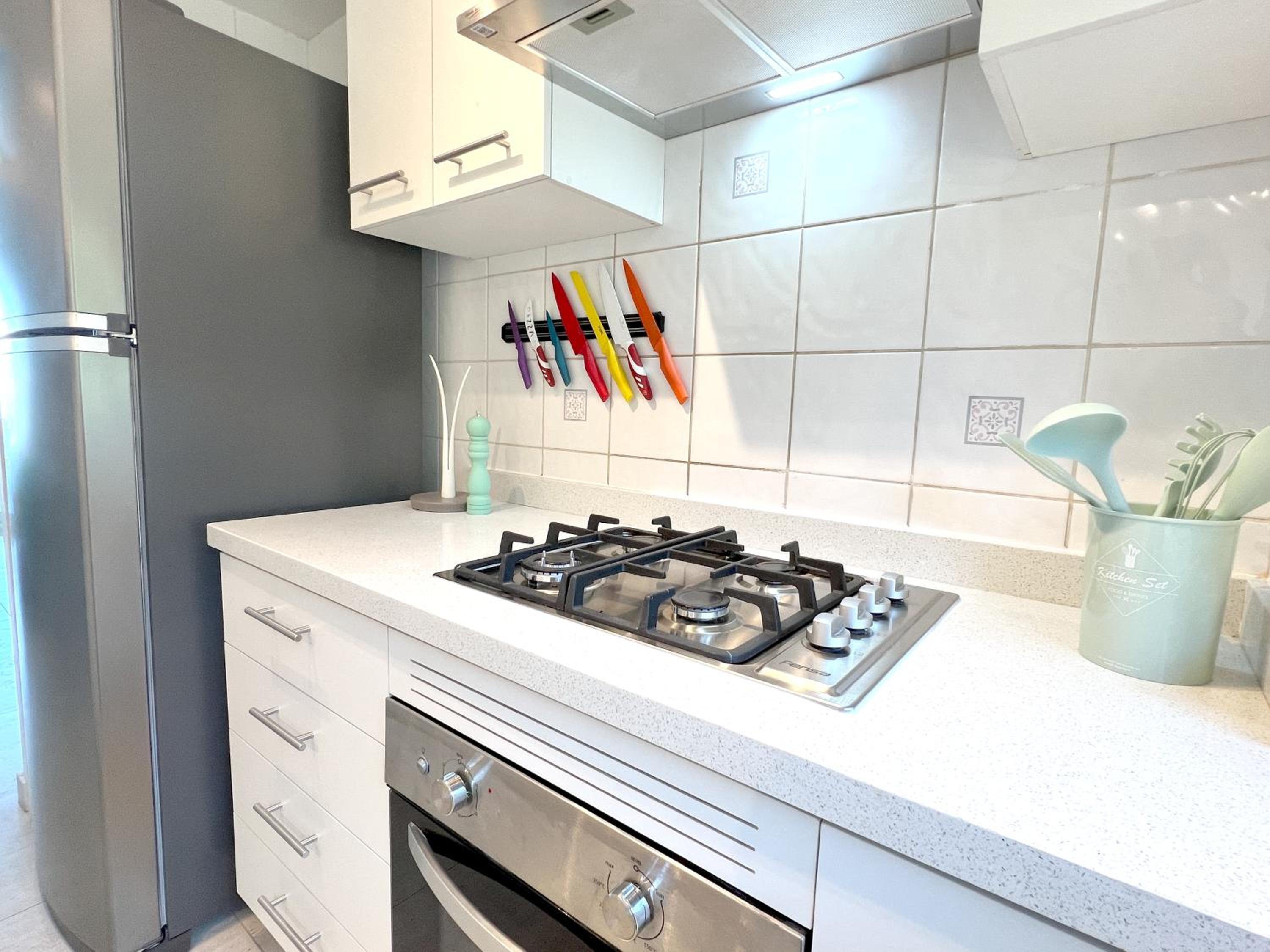 Puerto Velero Primera Línea Primer Piso con Jardín, Piscina y Playa! 7pax
