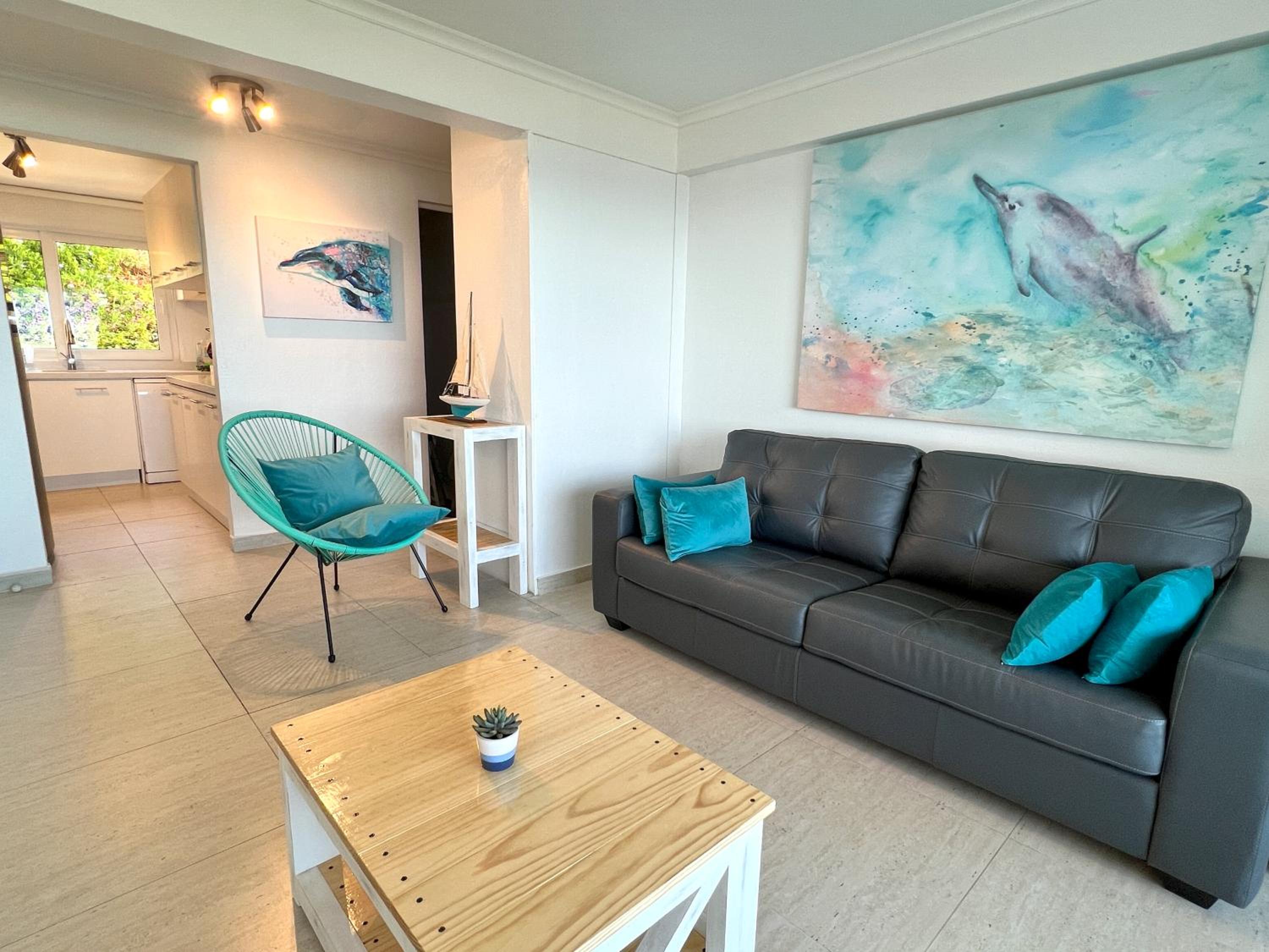 Puerto Velero Primera Línea Primer Piso con Jardín, Piscina y Playa! 7pax