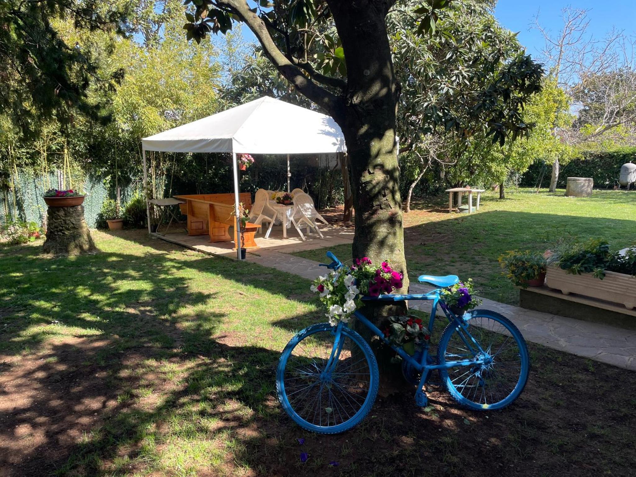 Appartamento in Villa con giardino vicino al mare