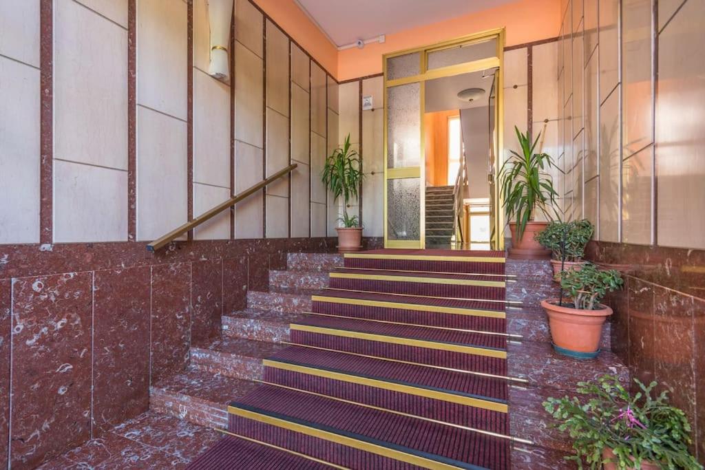 MERCADANTE FAMILY APARTMENT view 5