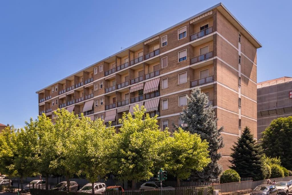 MERCADANTE FAMILY APARTMENT view 4
