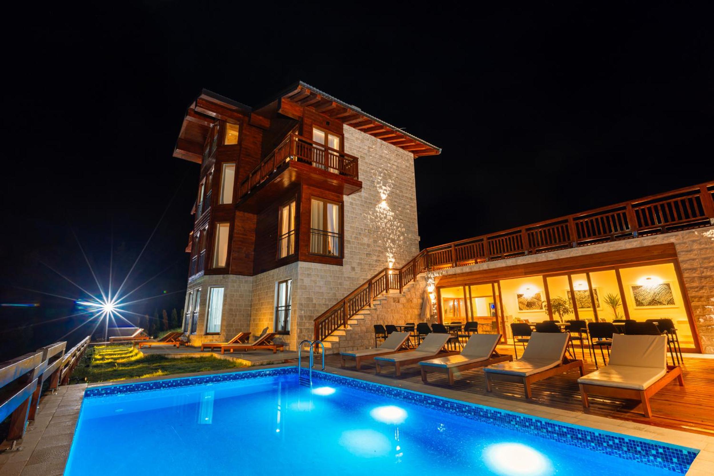 Hotel NORTH STORY - Luxury Chalet - Apartments & rooms - Image 1