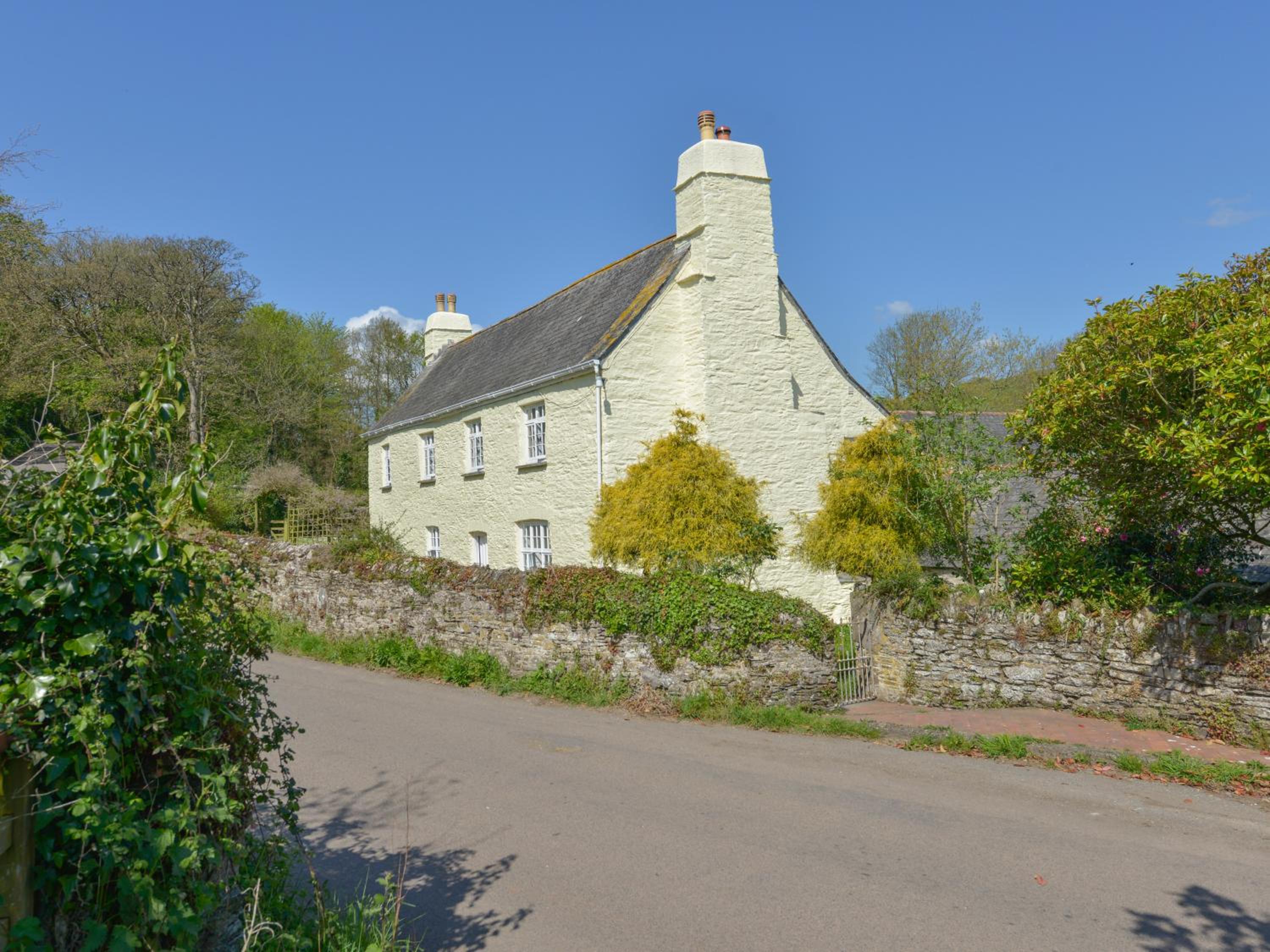 Tregonhawke Farmhouse