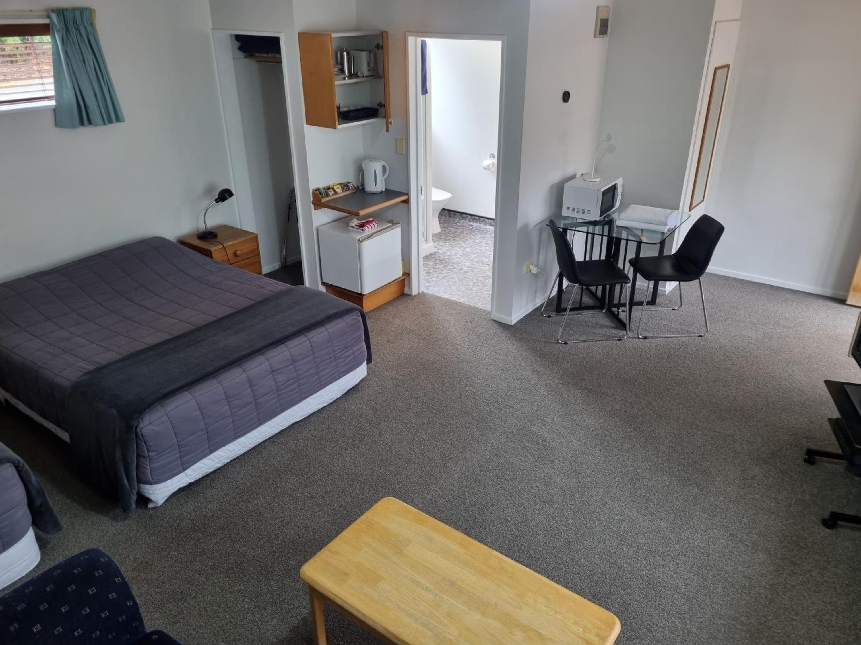 Glenalvon Lodge Motel
