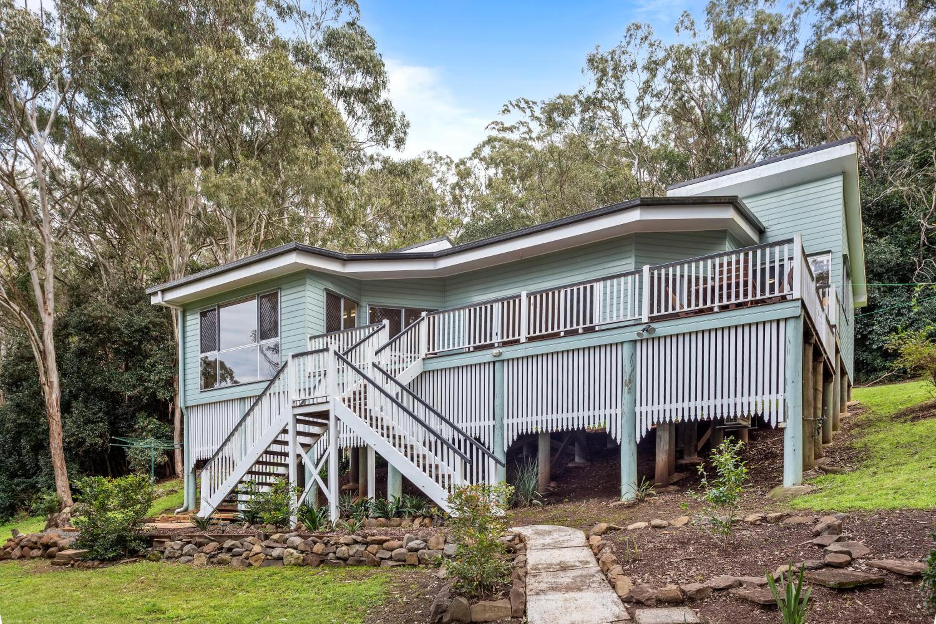 Tree House Toowoomba - Peace & Quiet in tree tops