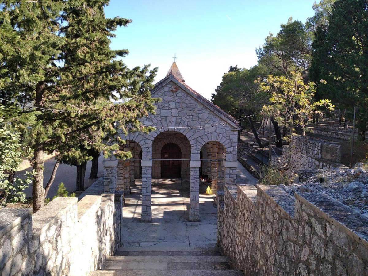 Photo 27