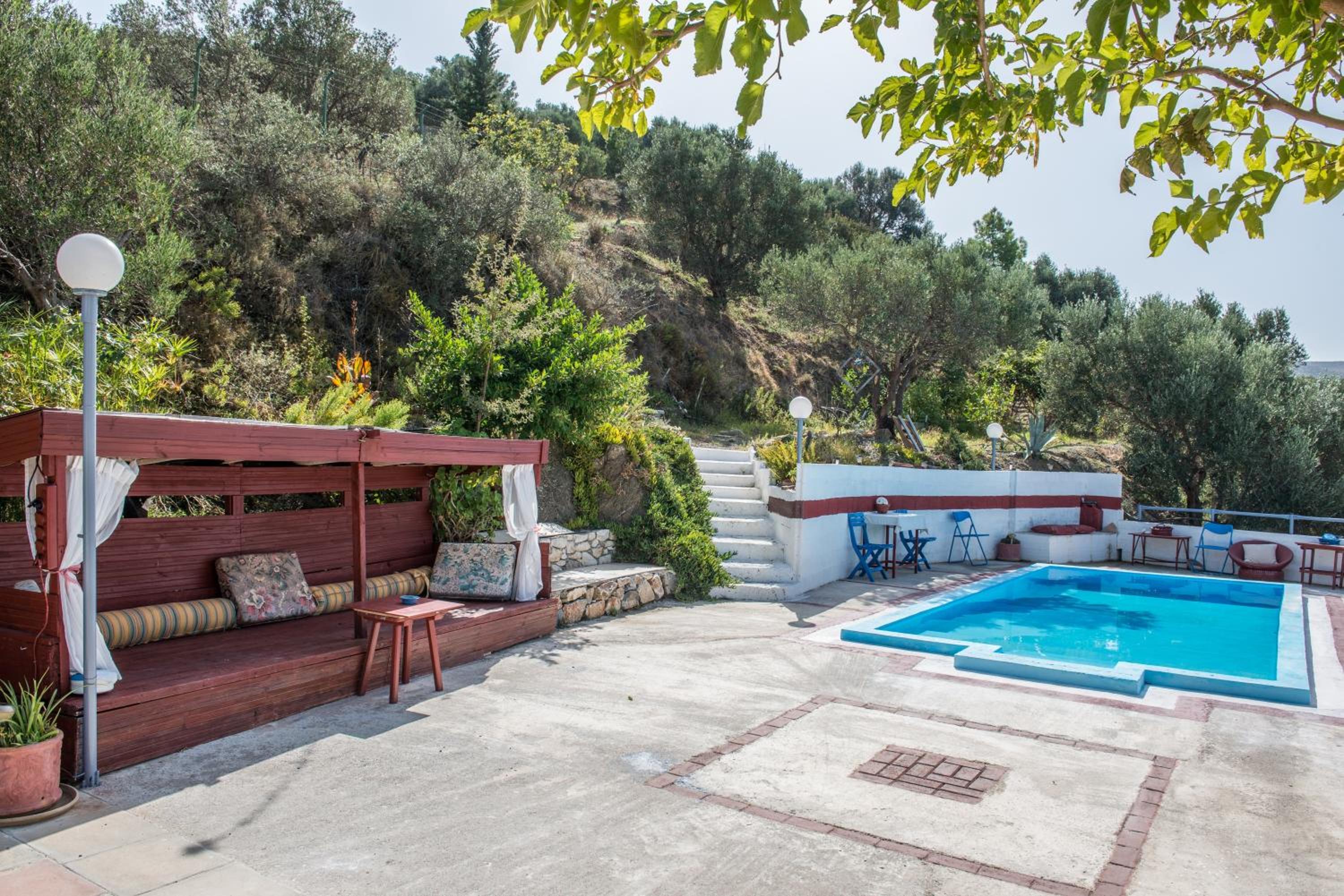House With Private Pool, Isolated, Unique View photo 2