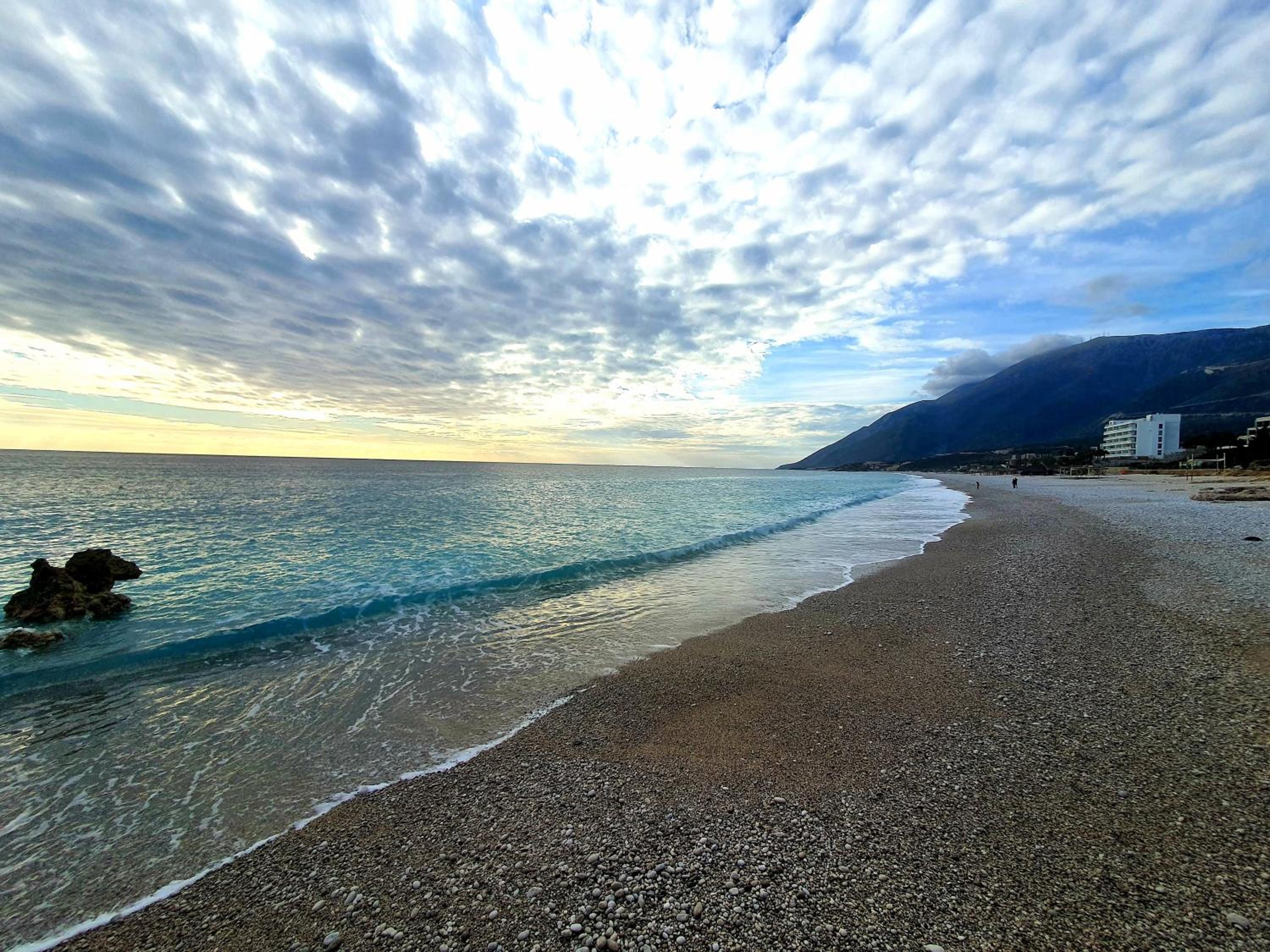 Olea Residence, Luxury sea view apartment with private beach