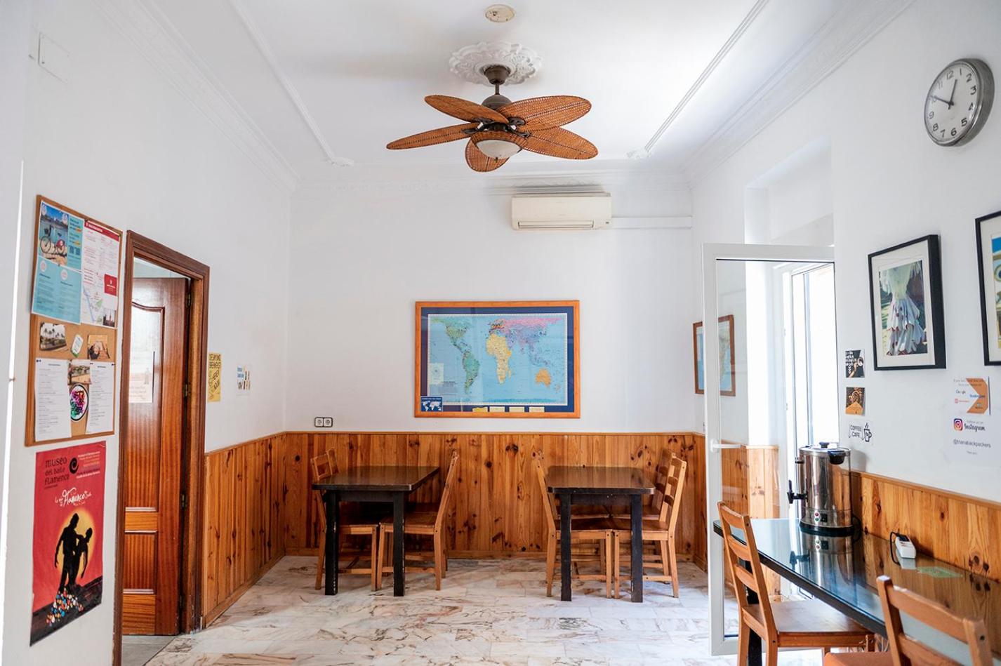 Hostel Triana Backpackers