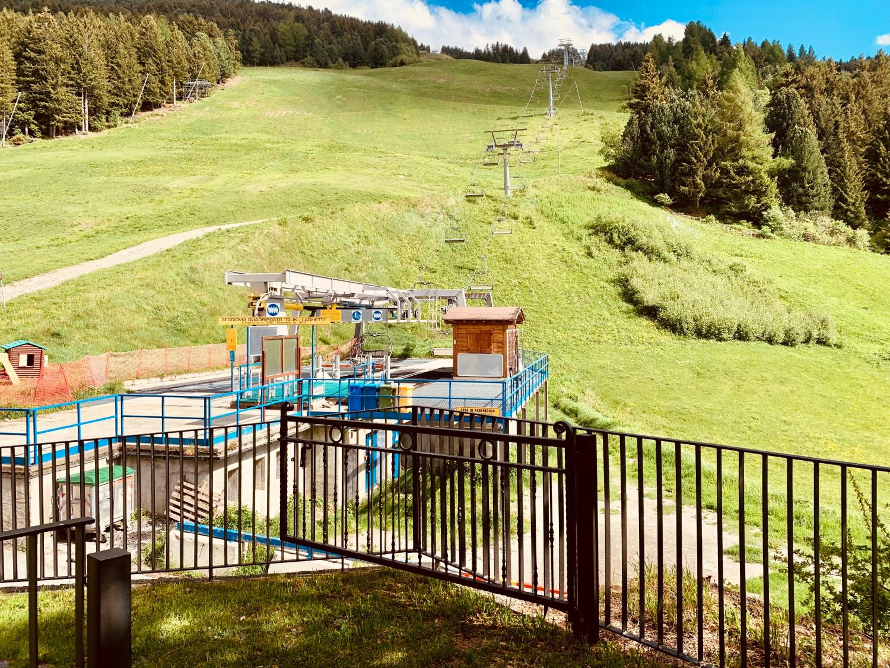 CASA CARCENTINA - fronte seggiovia, sulla pista Stelvio