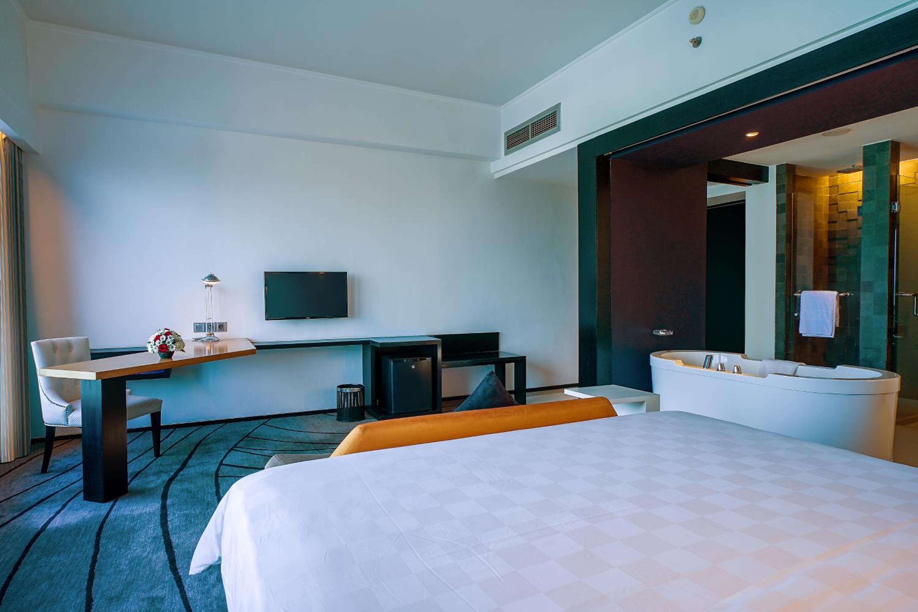 ARTOTEL Grand Prima Surabaya