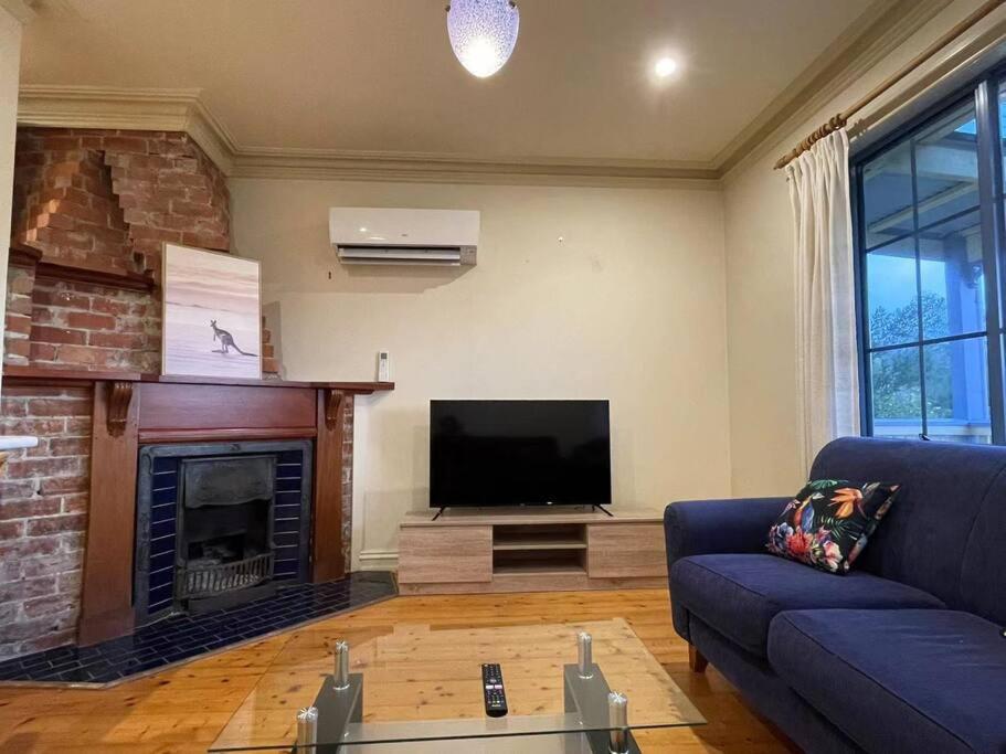 Ocean Road Holiday House