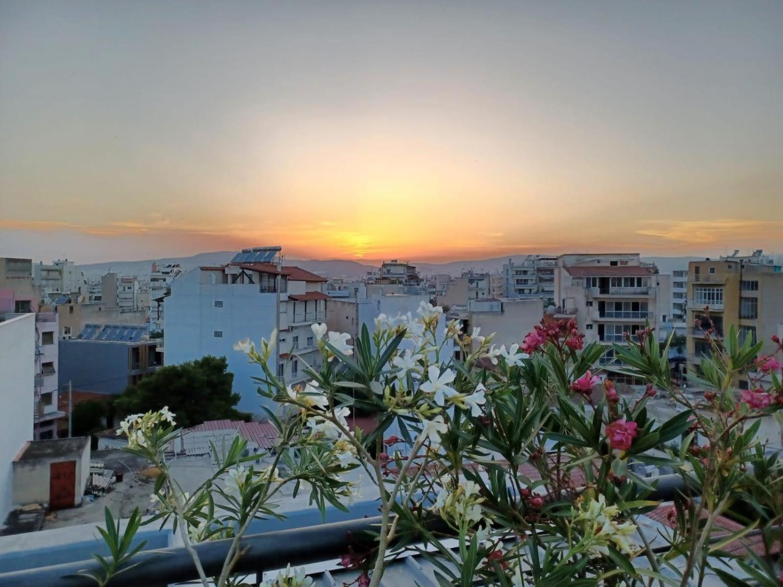 Elegant Bright Apartment with Acropolis view terrace