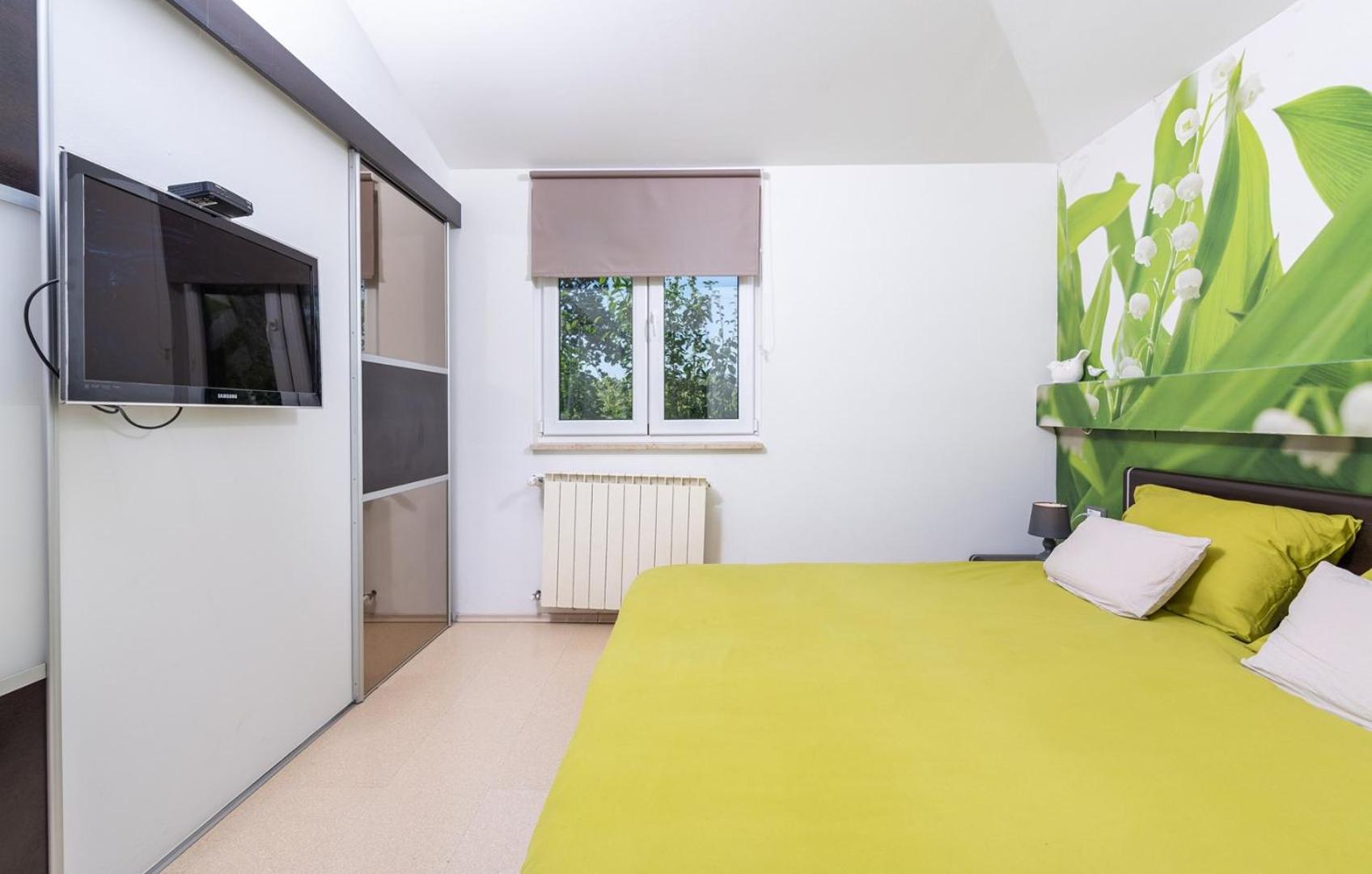 Apartman David with Balcony view 3