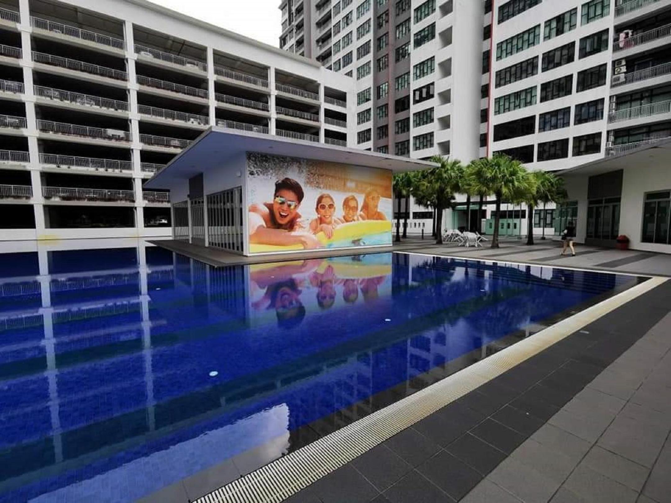 01-AustinRegency homestay Studio family room 4pax near Toppen Aeon Tebrau