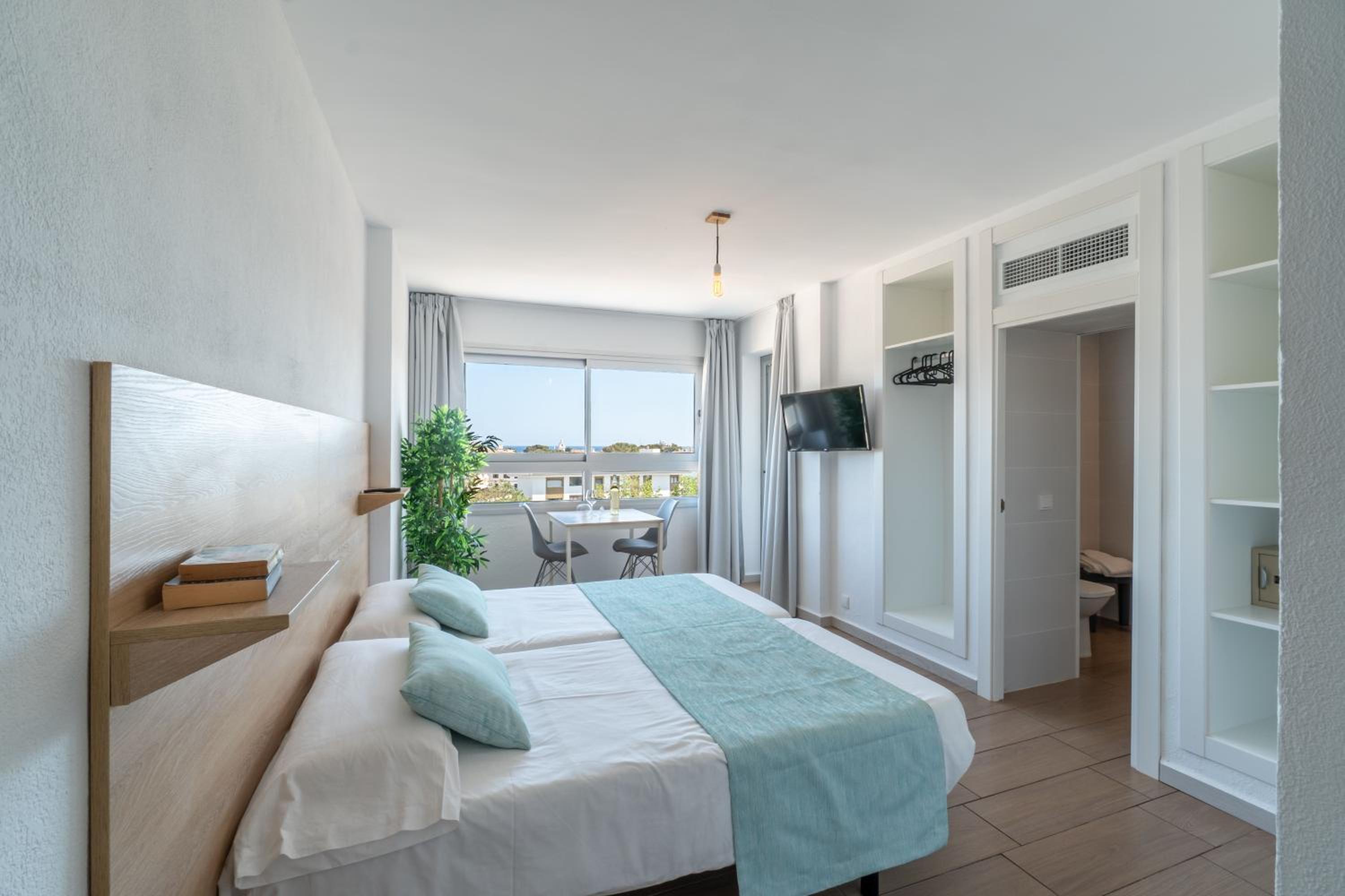 Apartaments La Perla Negra